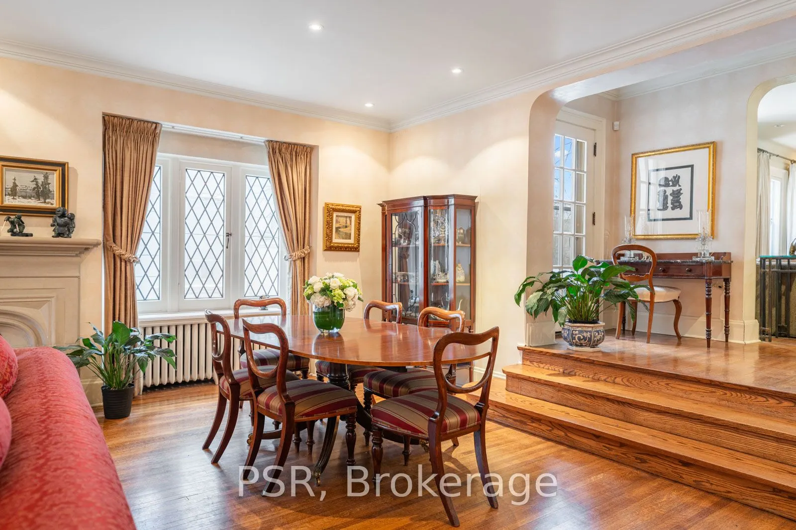 13 Old Forest Hill Road