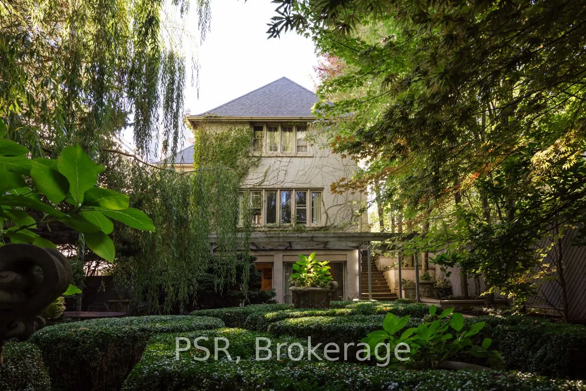 13 Old Forest Hill Road