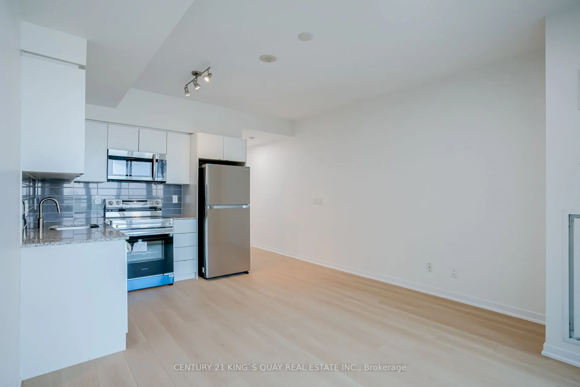 150 East Liberty Street, #708