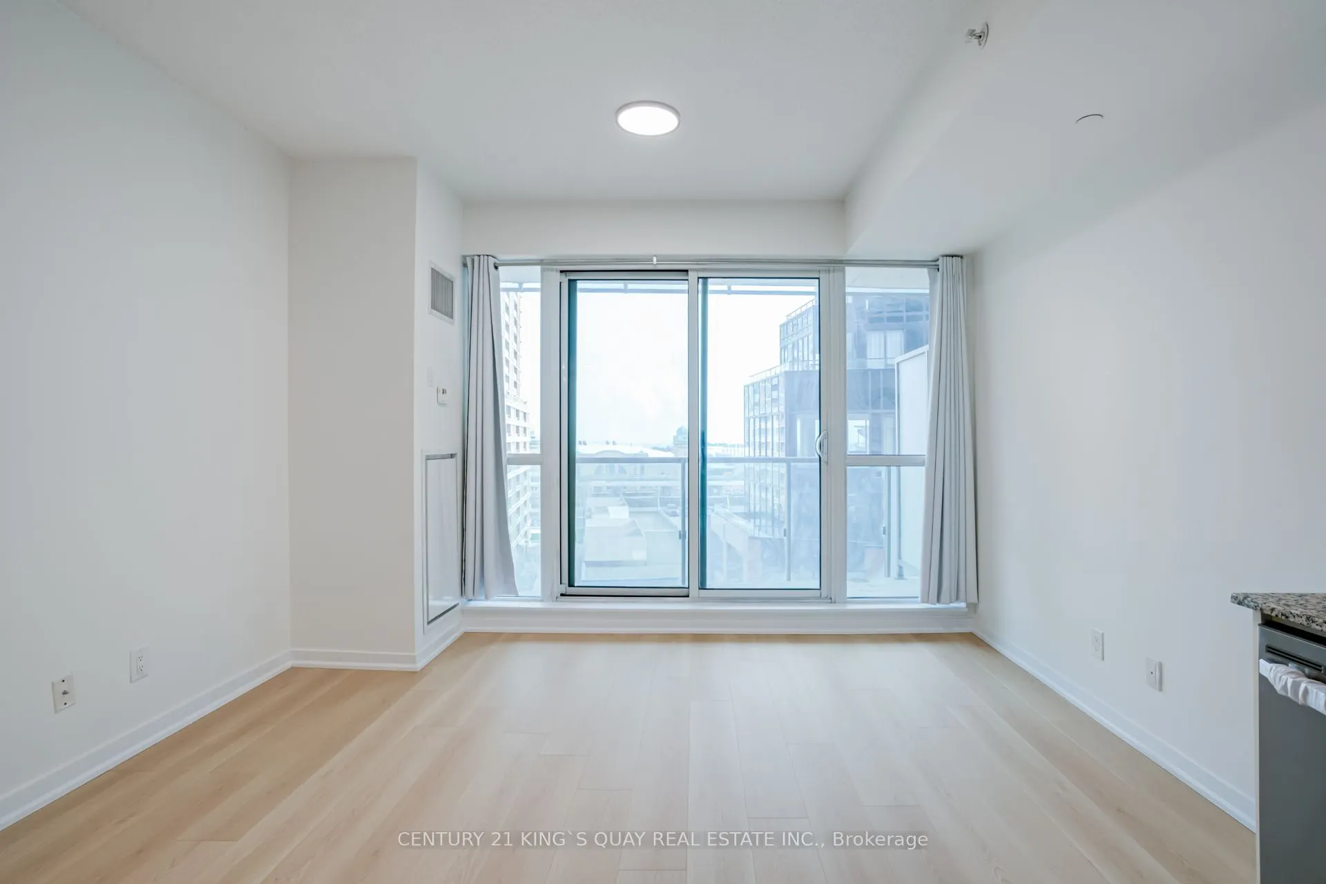 150 East Liberty Street, #708