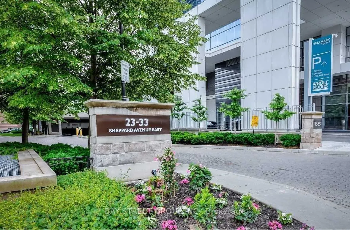 33 Sheppard Avenue E, #2000