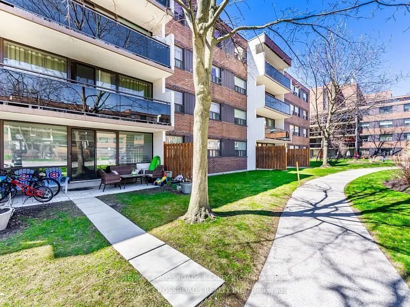 20 Sunrise Avenue, #111