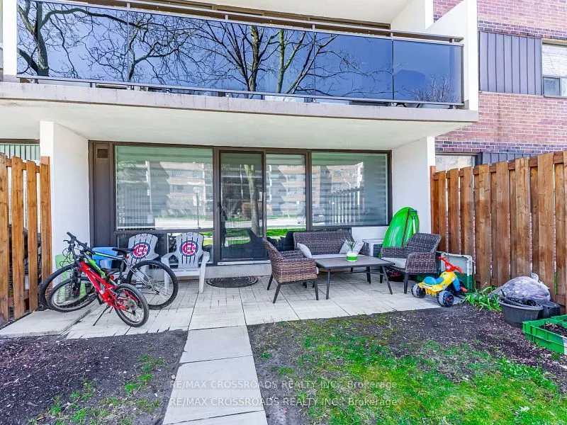 20 Sunrise Avenue, #111