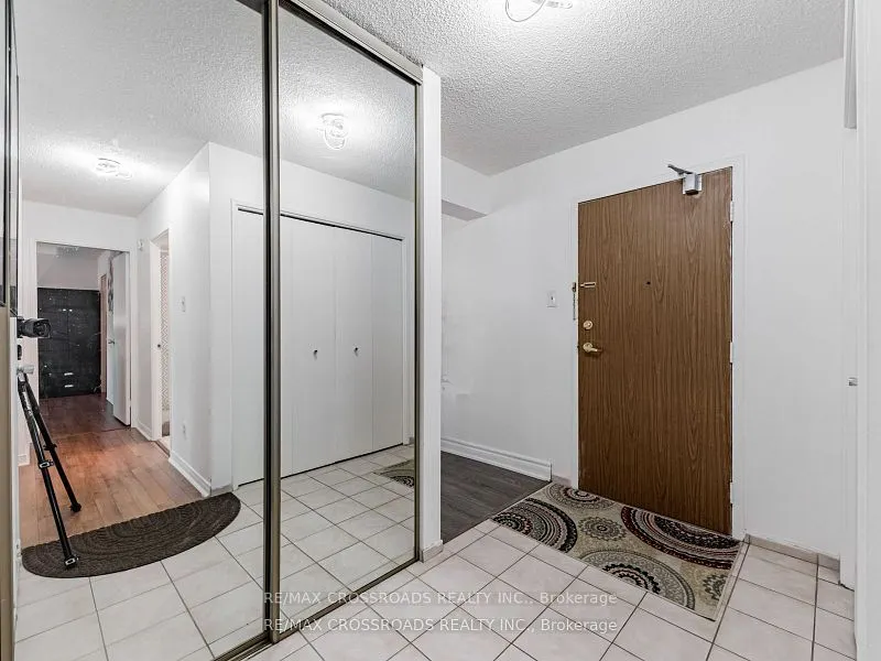 20 Sunrise Avenue, #111