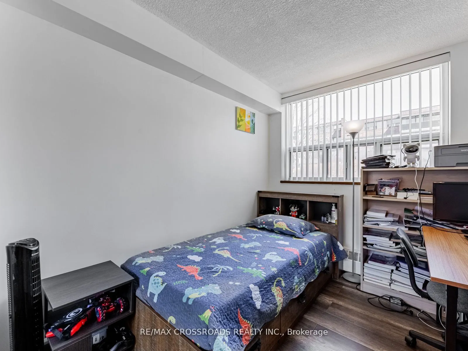 20 Sunrise Avenue, #111