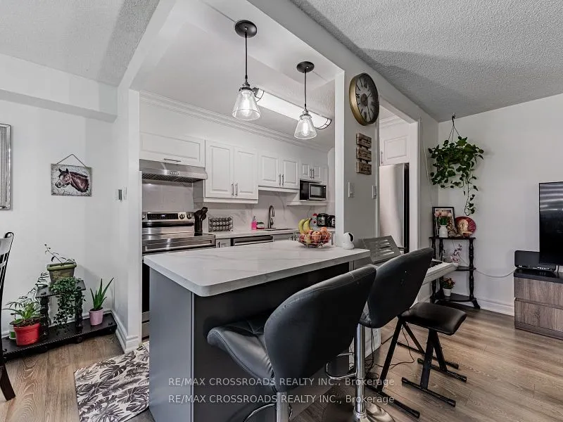 20 Sunrise Avenue, #111