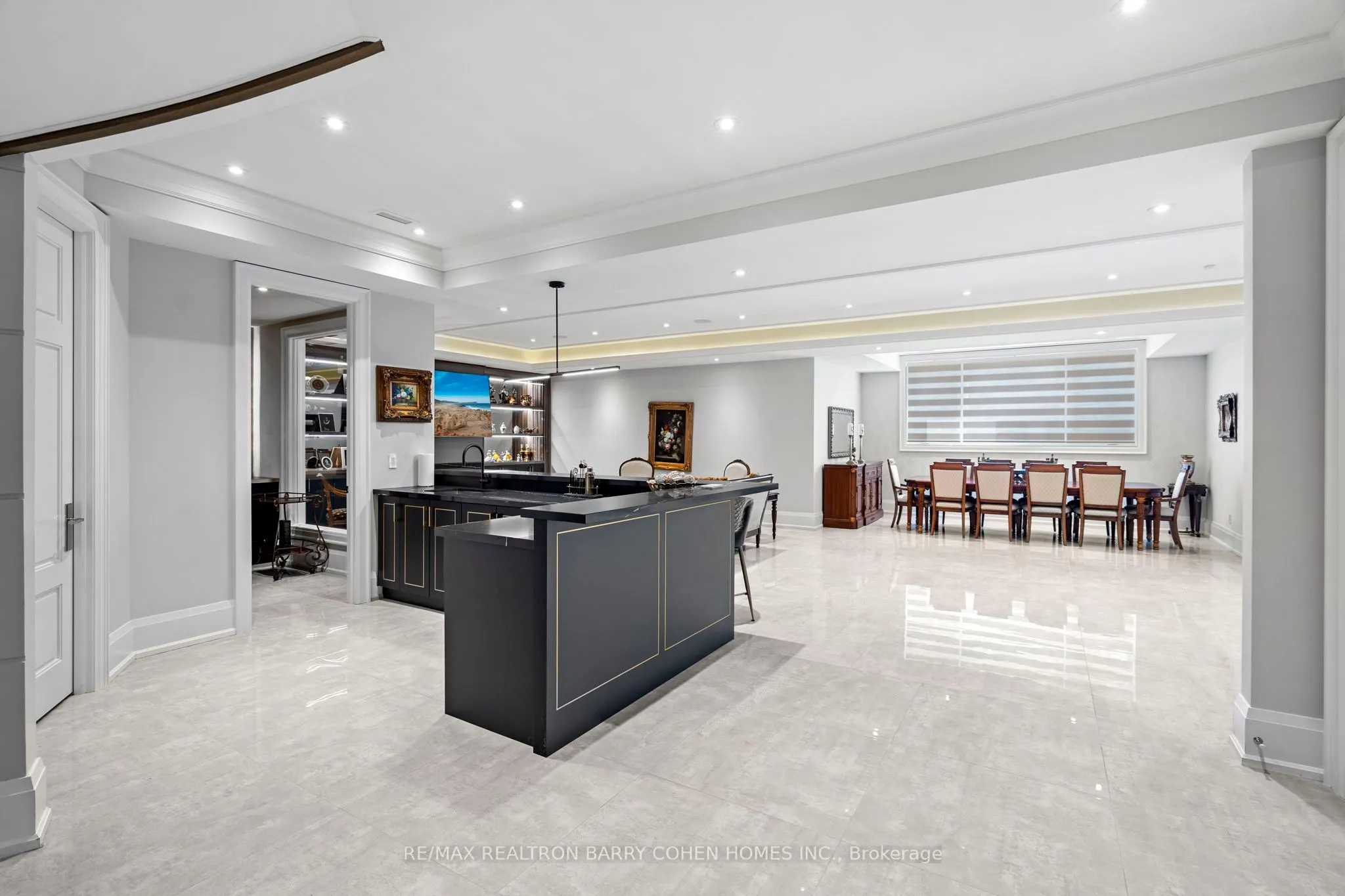 49 Rollscourt Drive