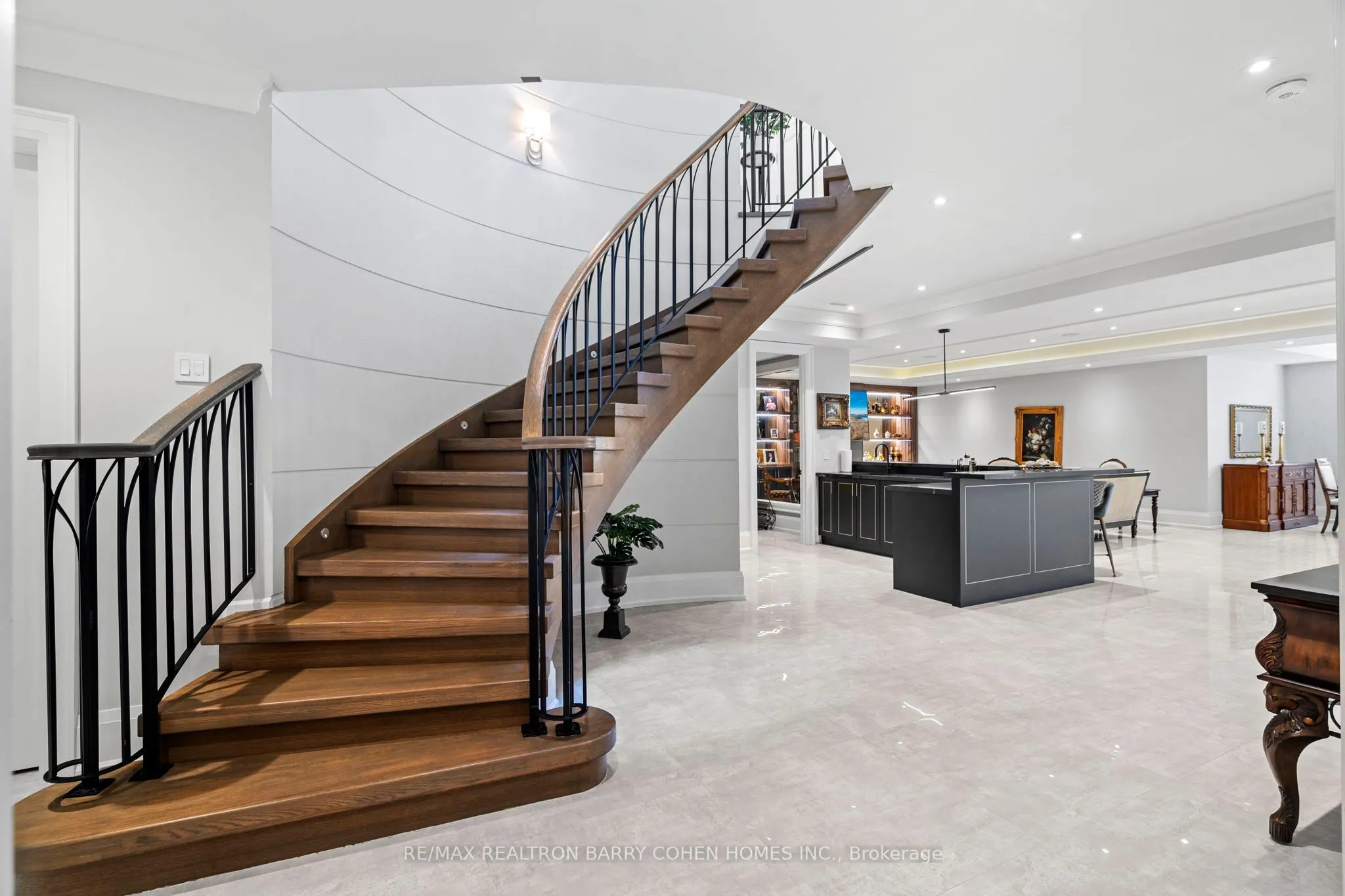 49 Rollscourt Drive
