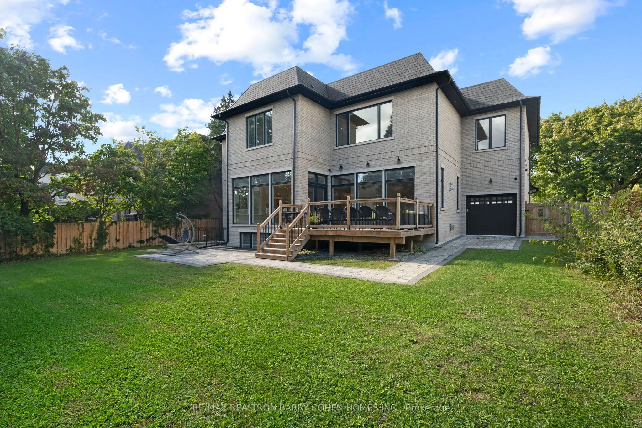 49 Rollscourt Drive