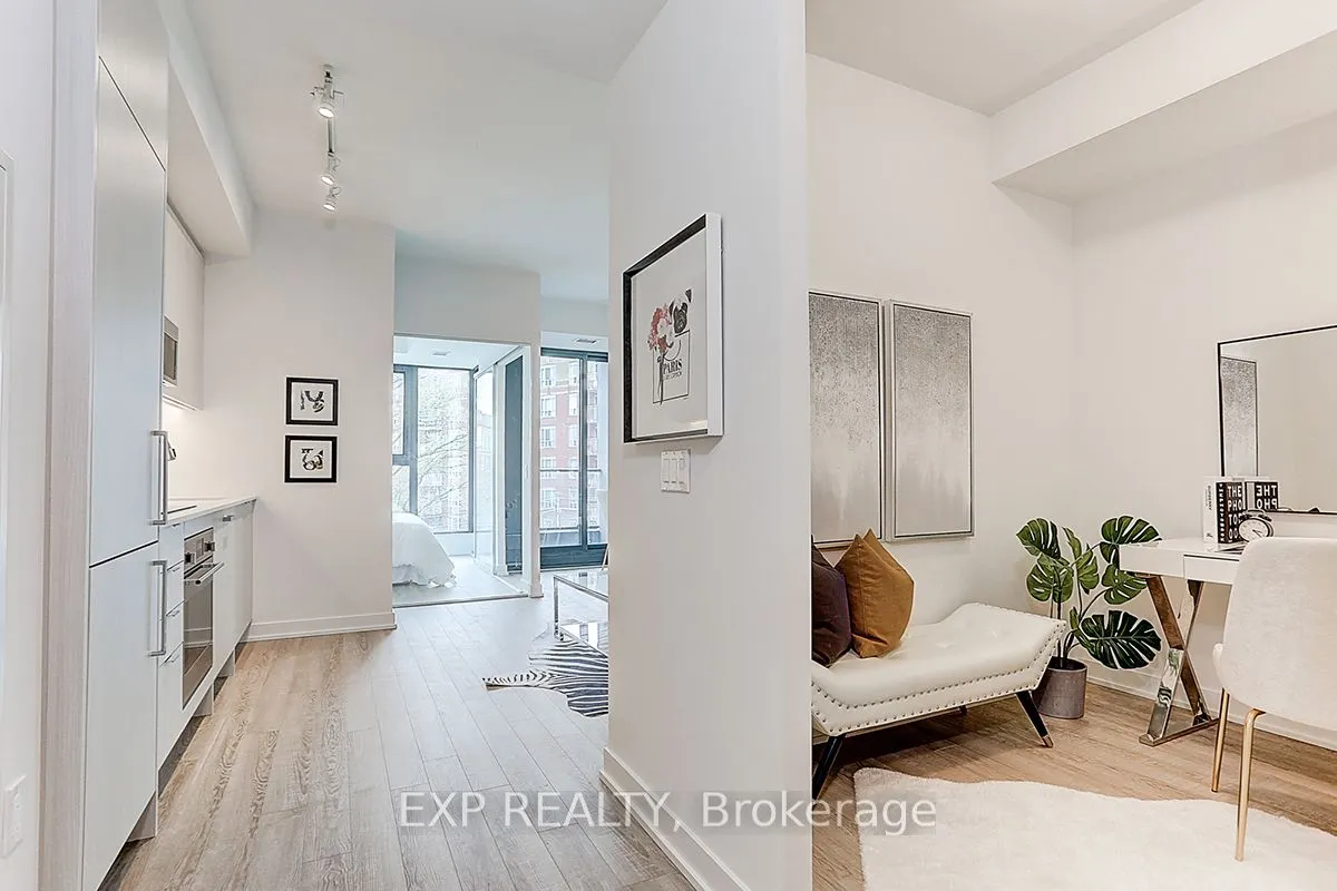 250 Lawrence Avenue W, #413