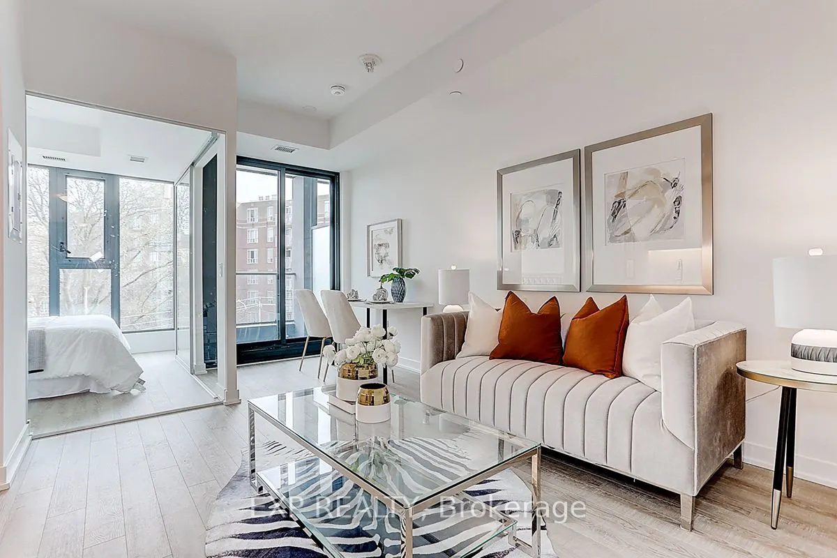 250 Lawrence Avenue W, #413