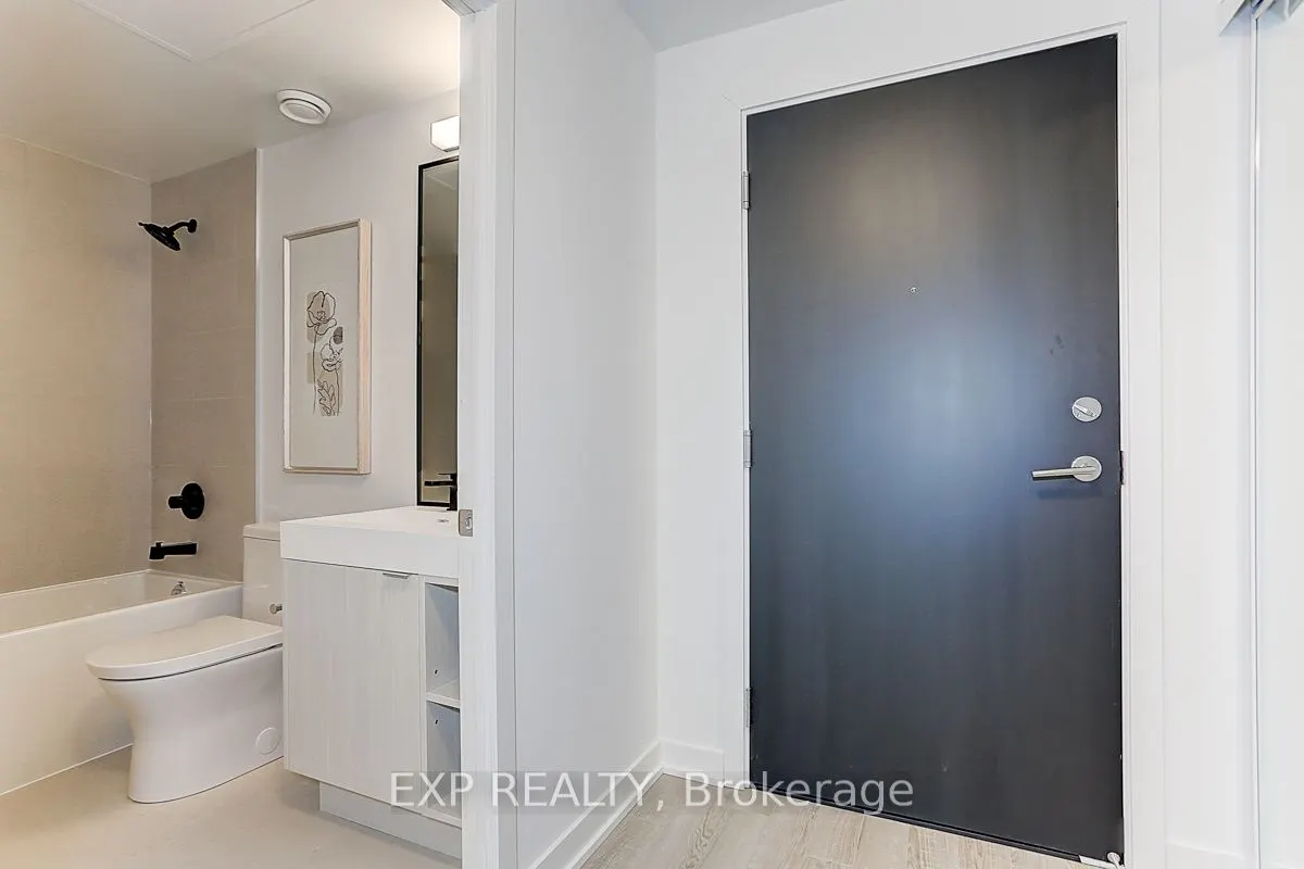 250 Lawrence Avenue W, #413
