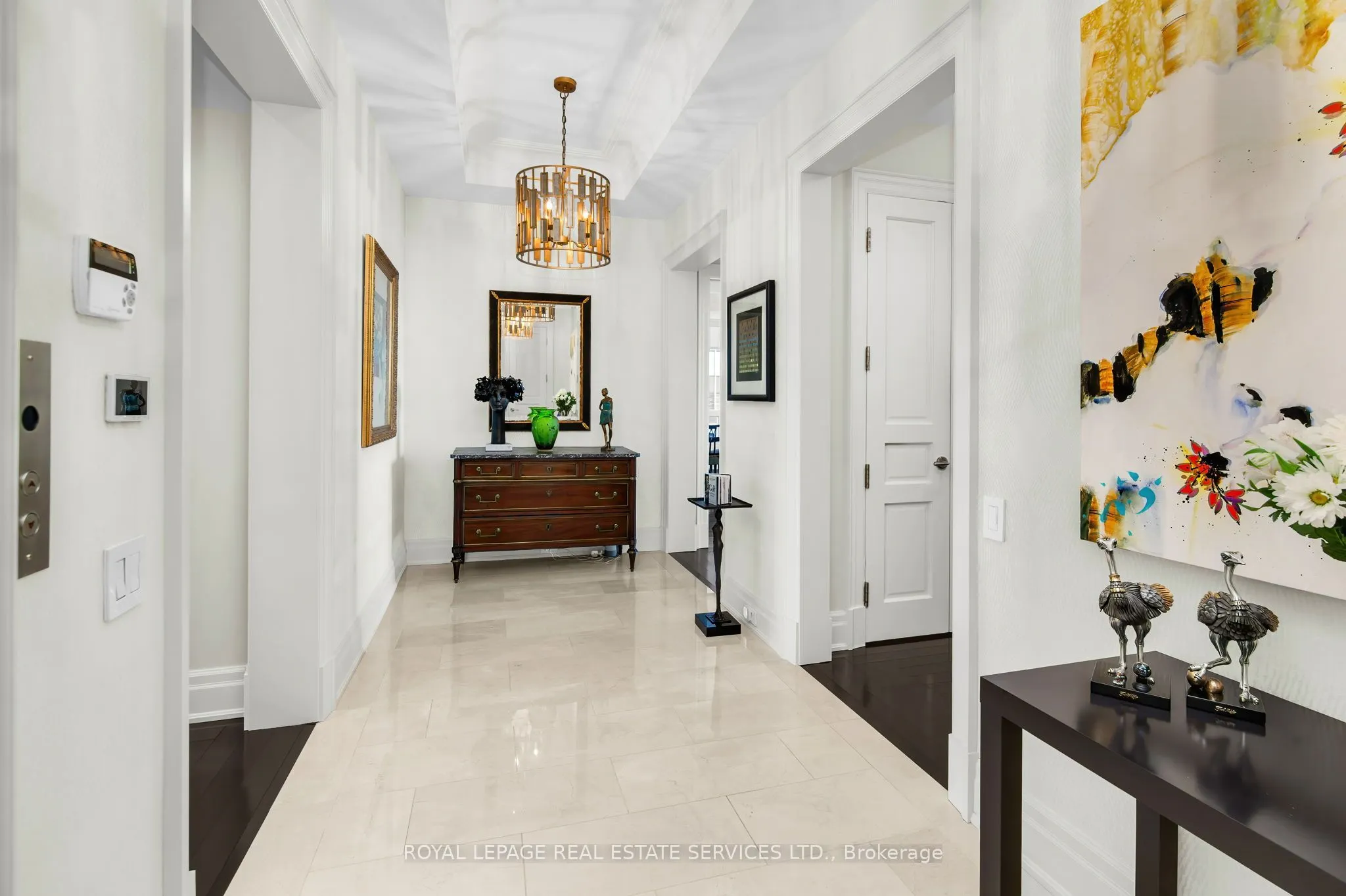 155 St Clair Avenue W, #1701