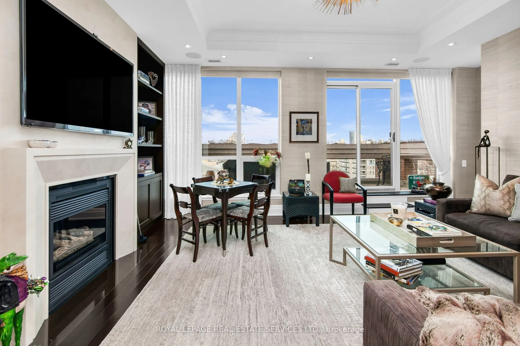 155 St Clair Avenue W, #1701
