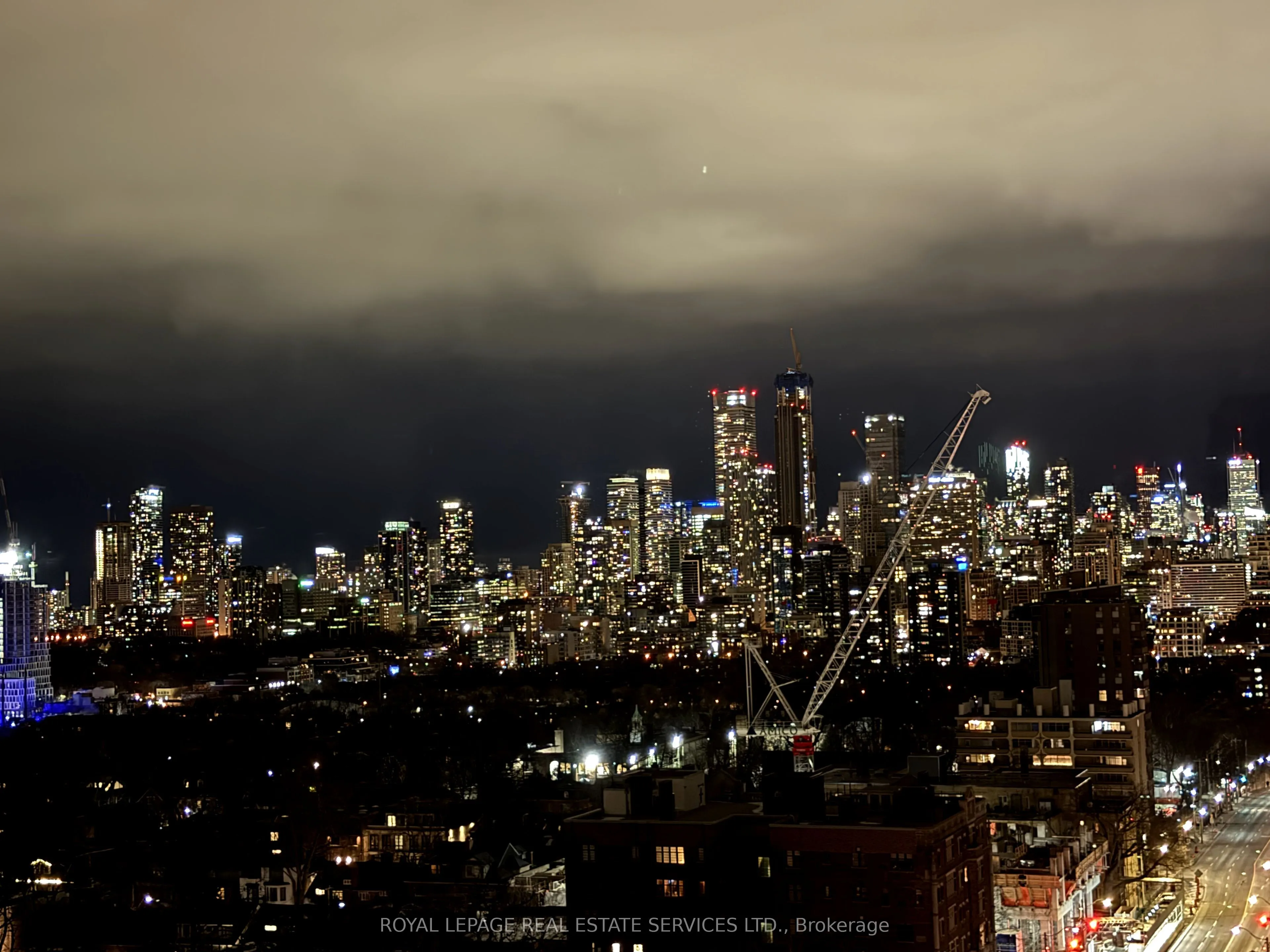 155 St Clair Avenue W, #1701