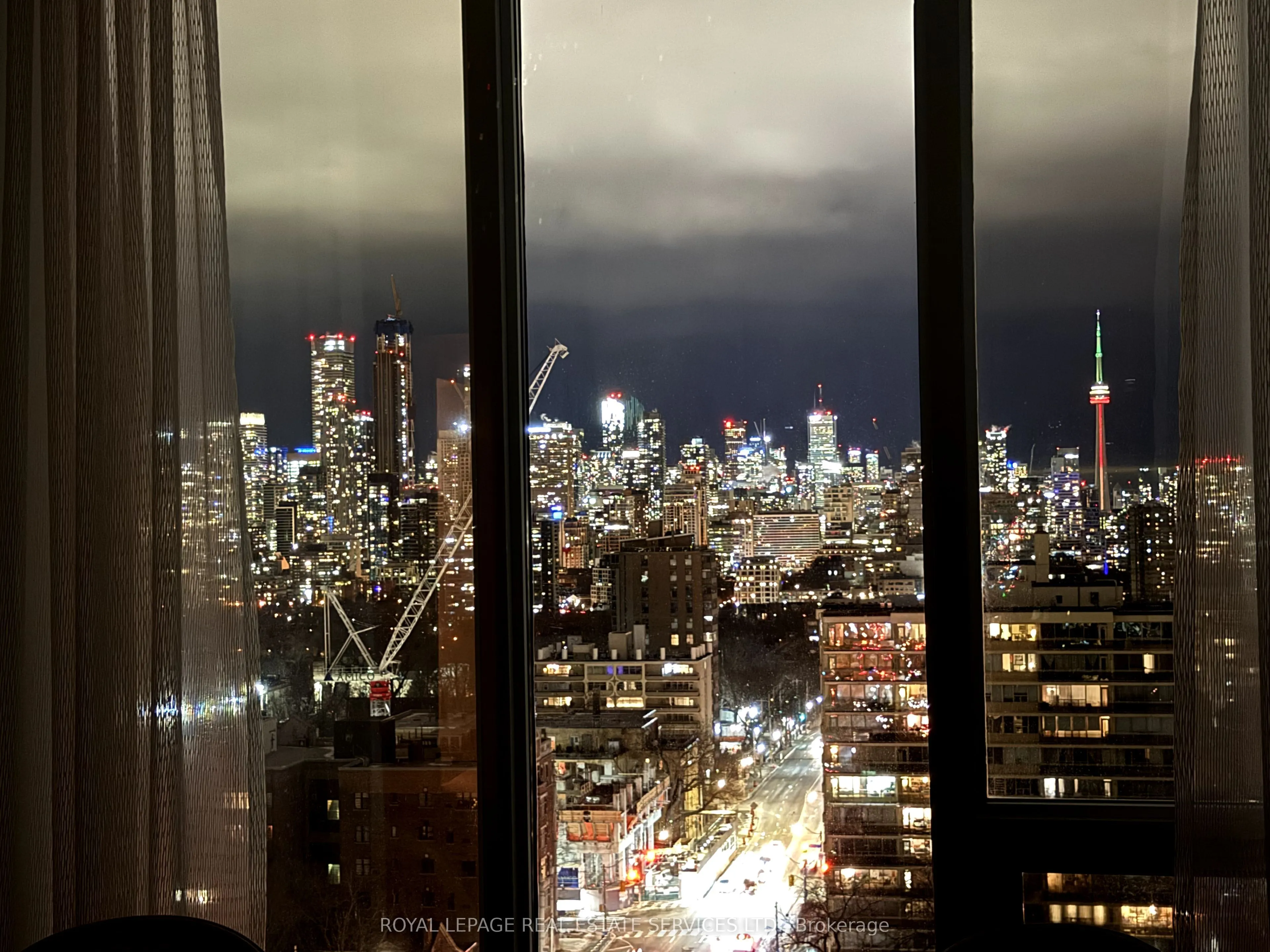 155 St Clair Avenue W, #1701