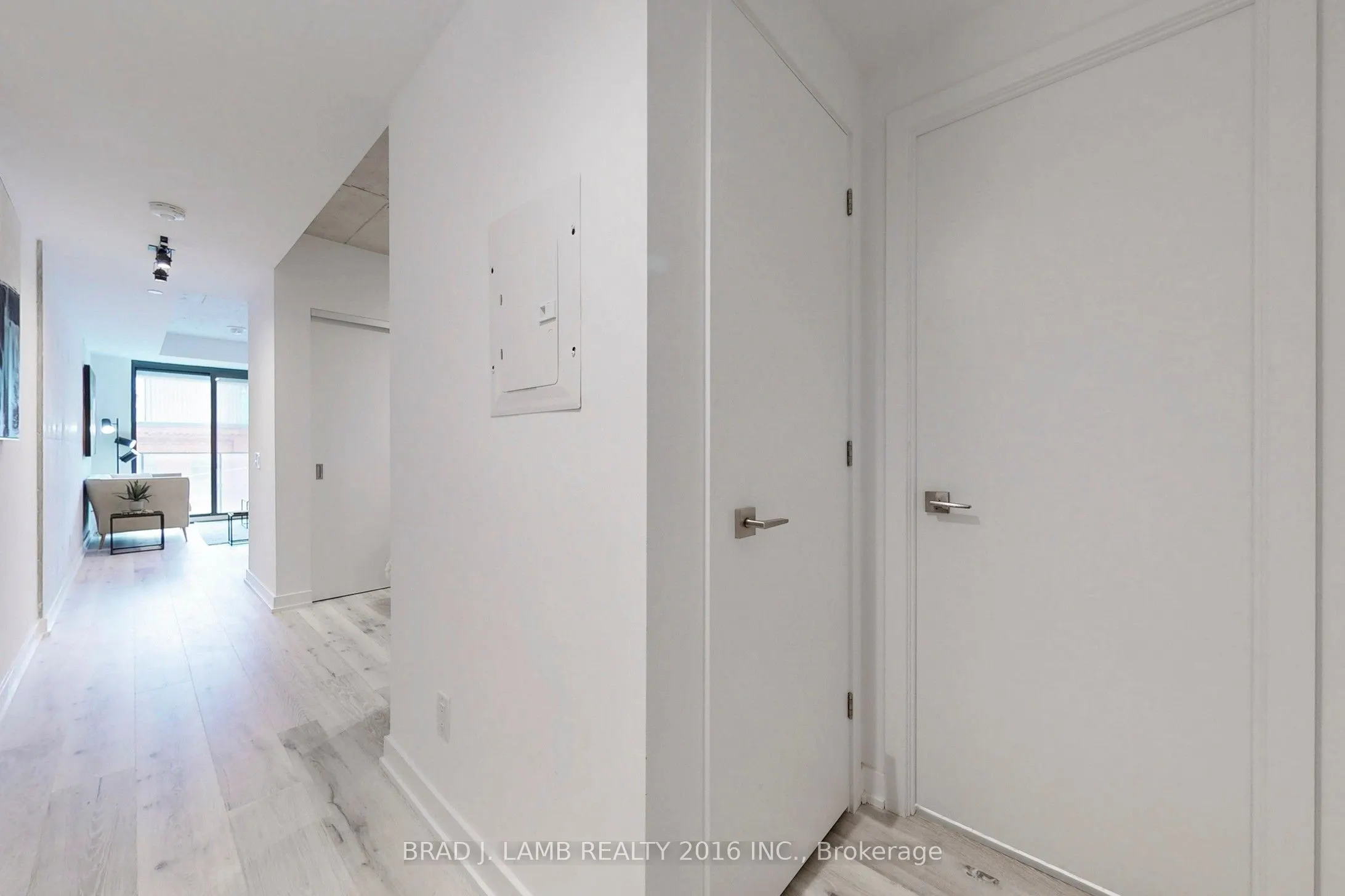 55 Ontario Street, #419