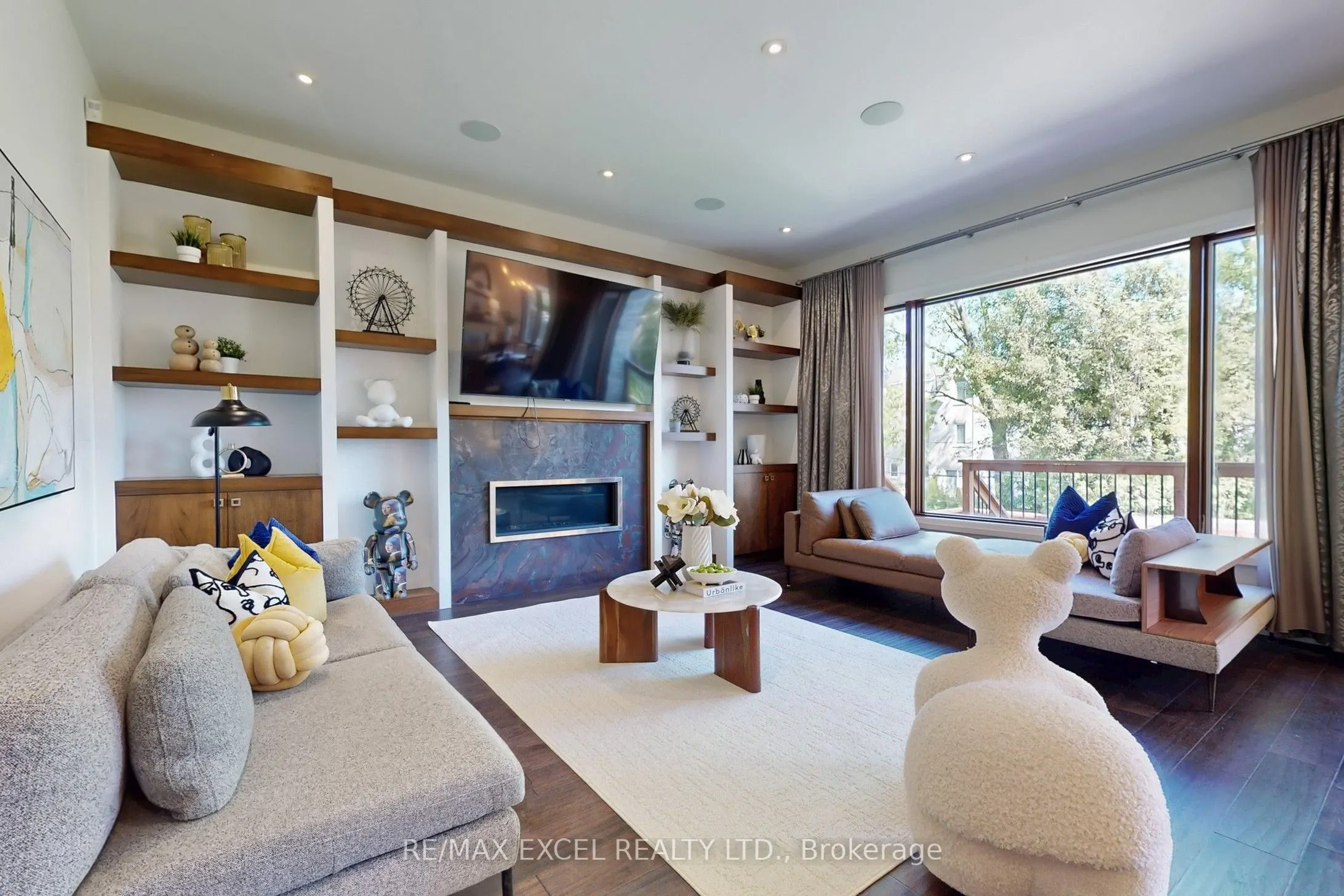 216 Olive Avenue