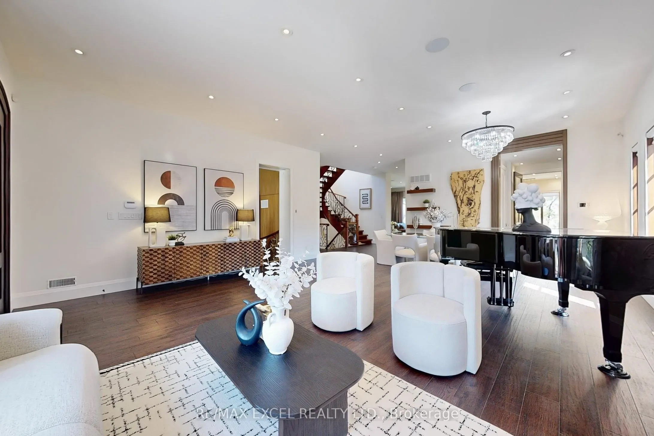 216 Olive Avenue