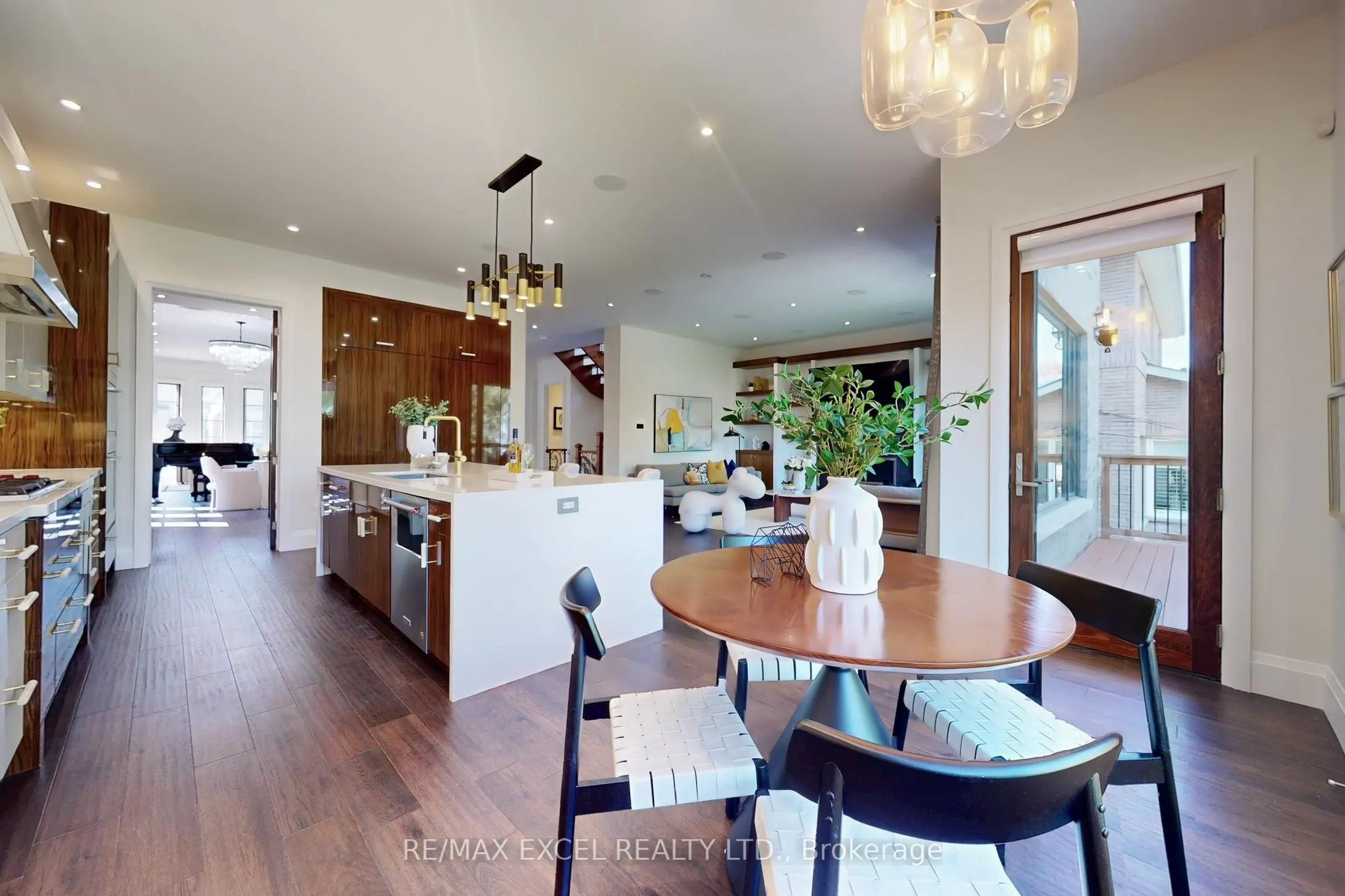 216 Olive Avenue