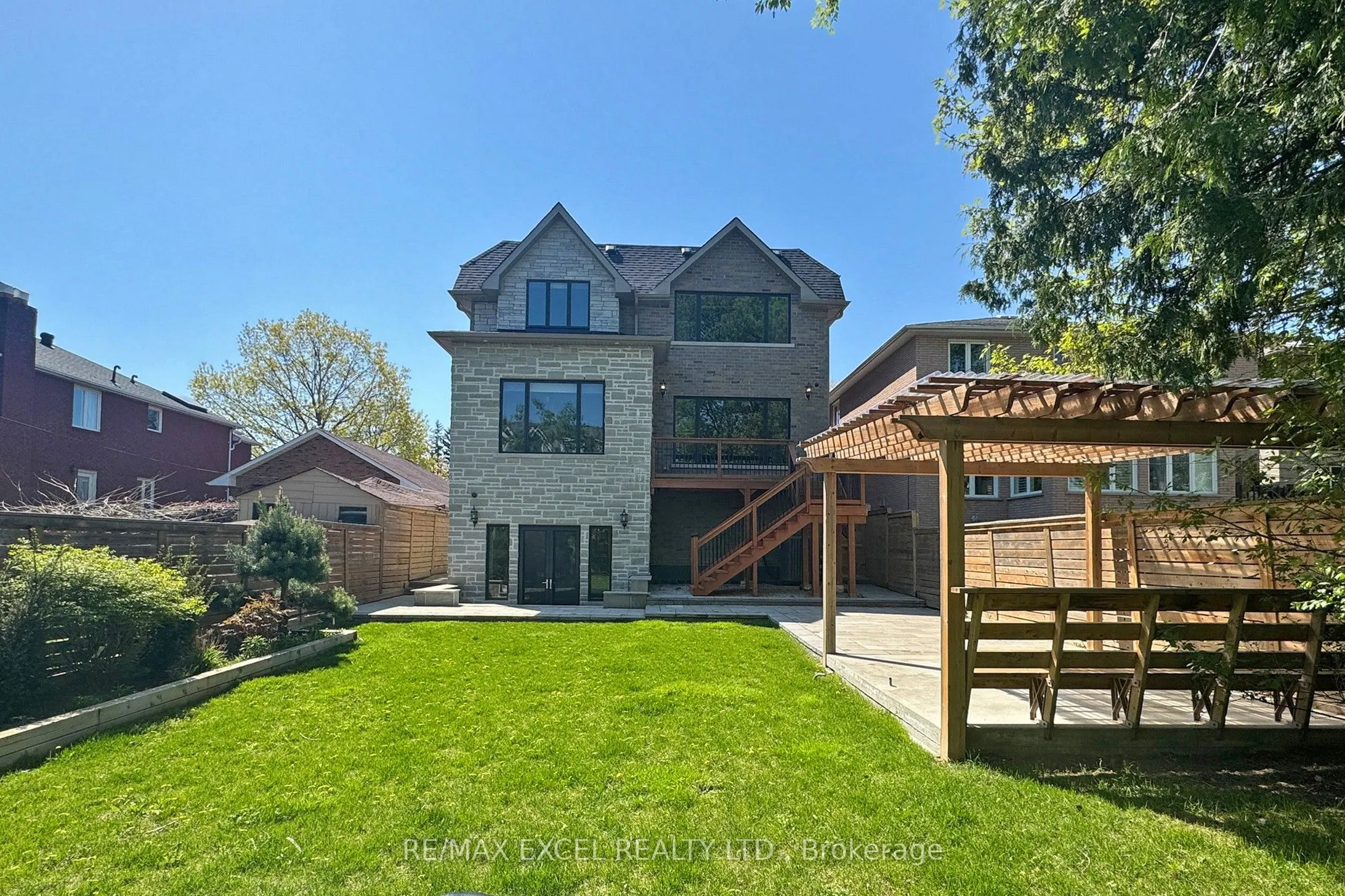 216 Olive Avenue