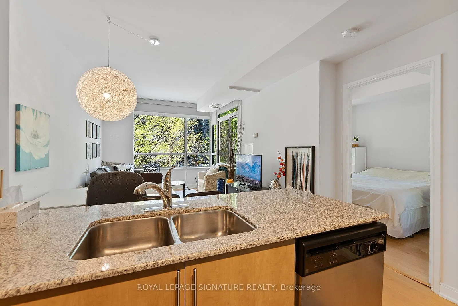 88 Broadway Avenue, #213