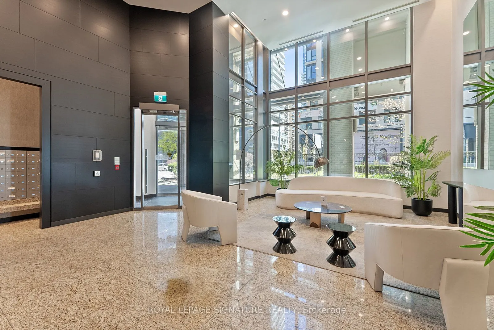 88 Broadway Avenue, #213