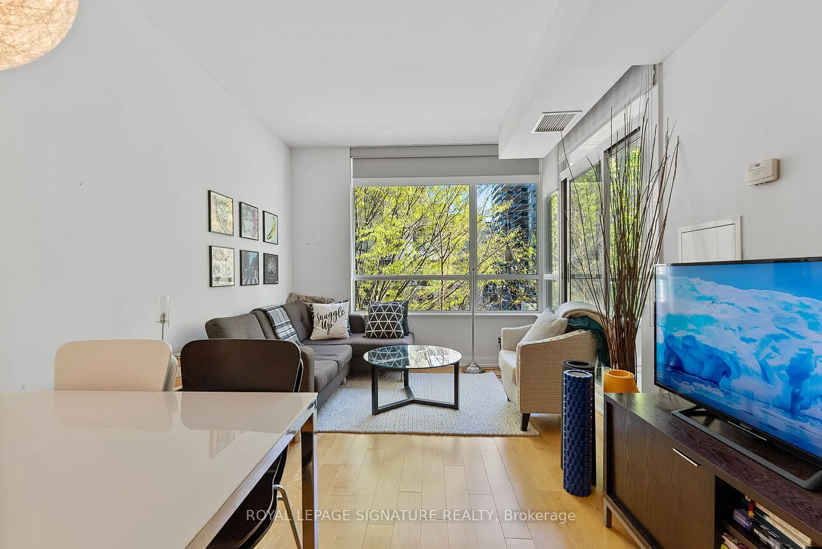 88 Broadway Avenue, #213
