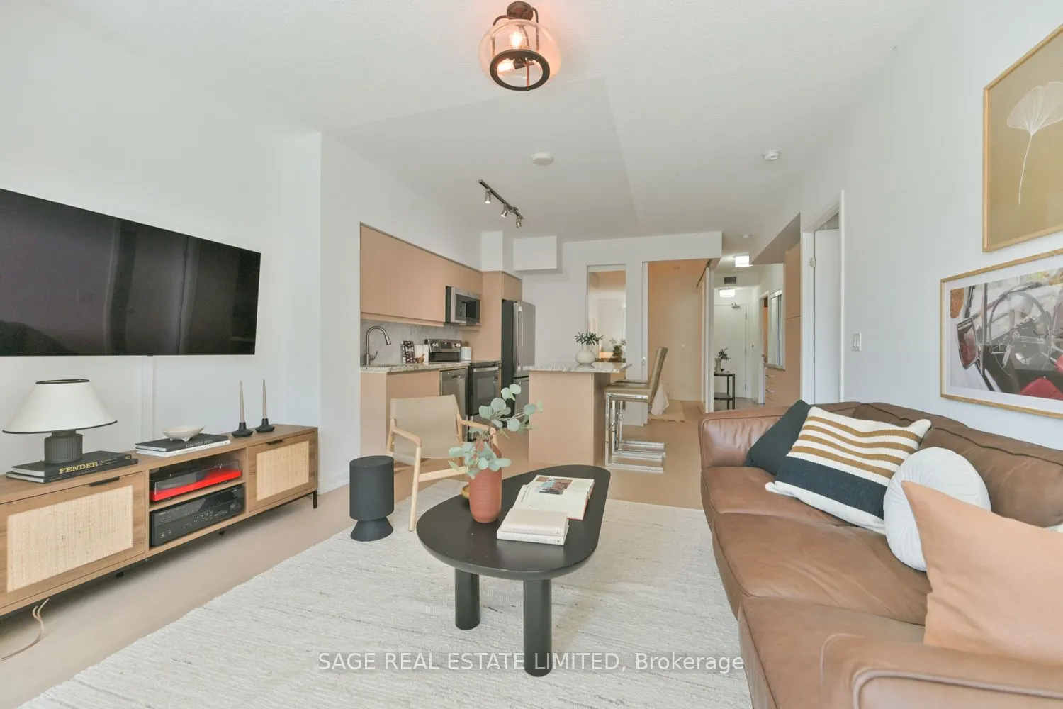 215 Fort York Boulevard, #702