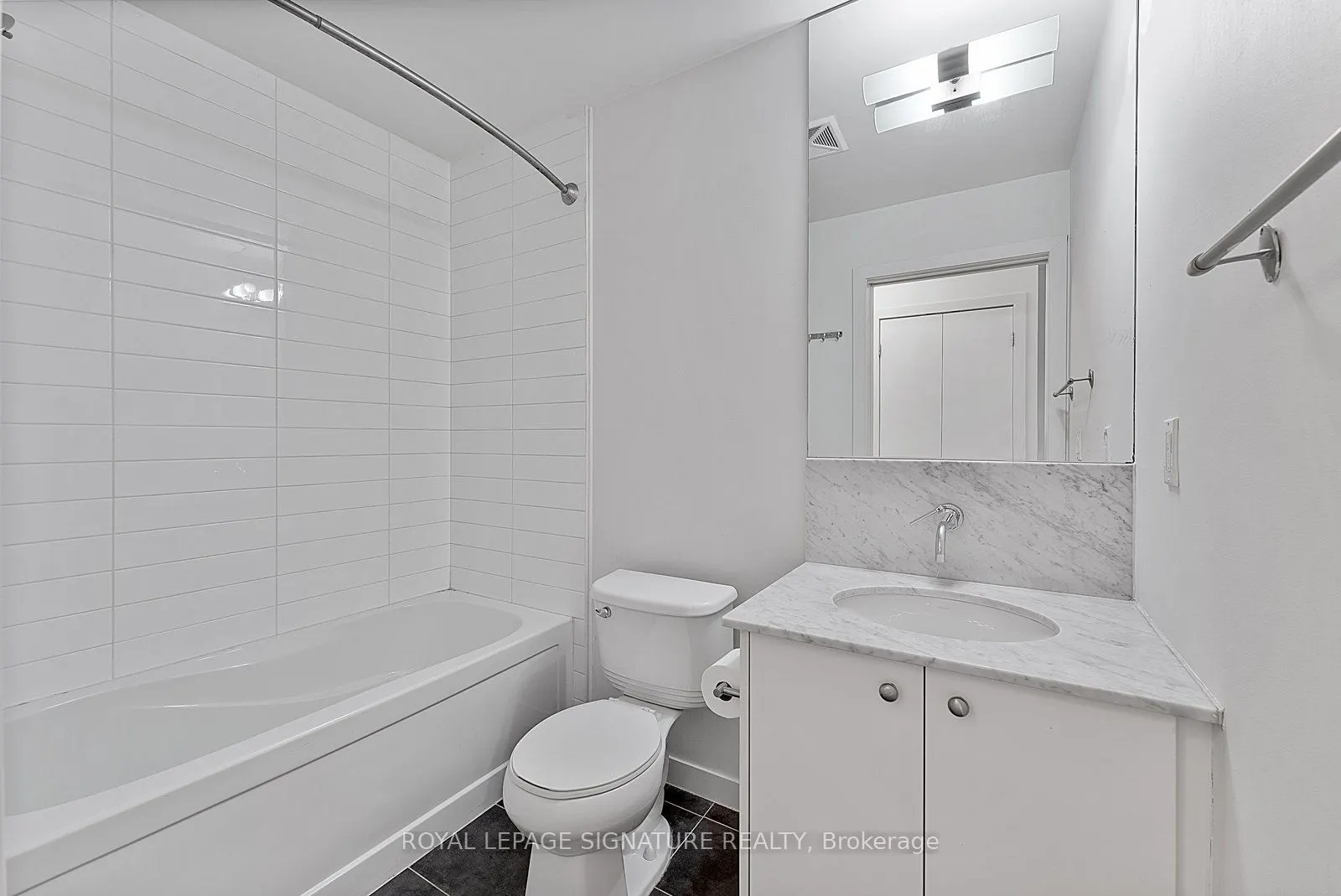59 East Liberty Street, #2302