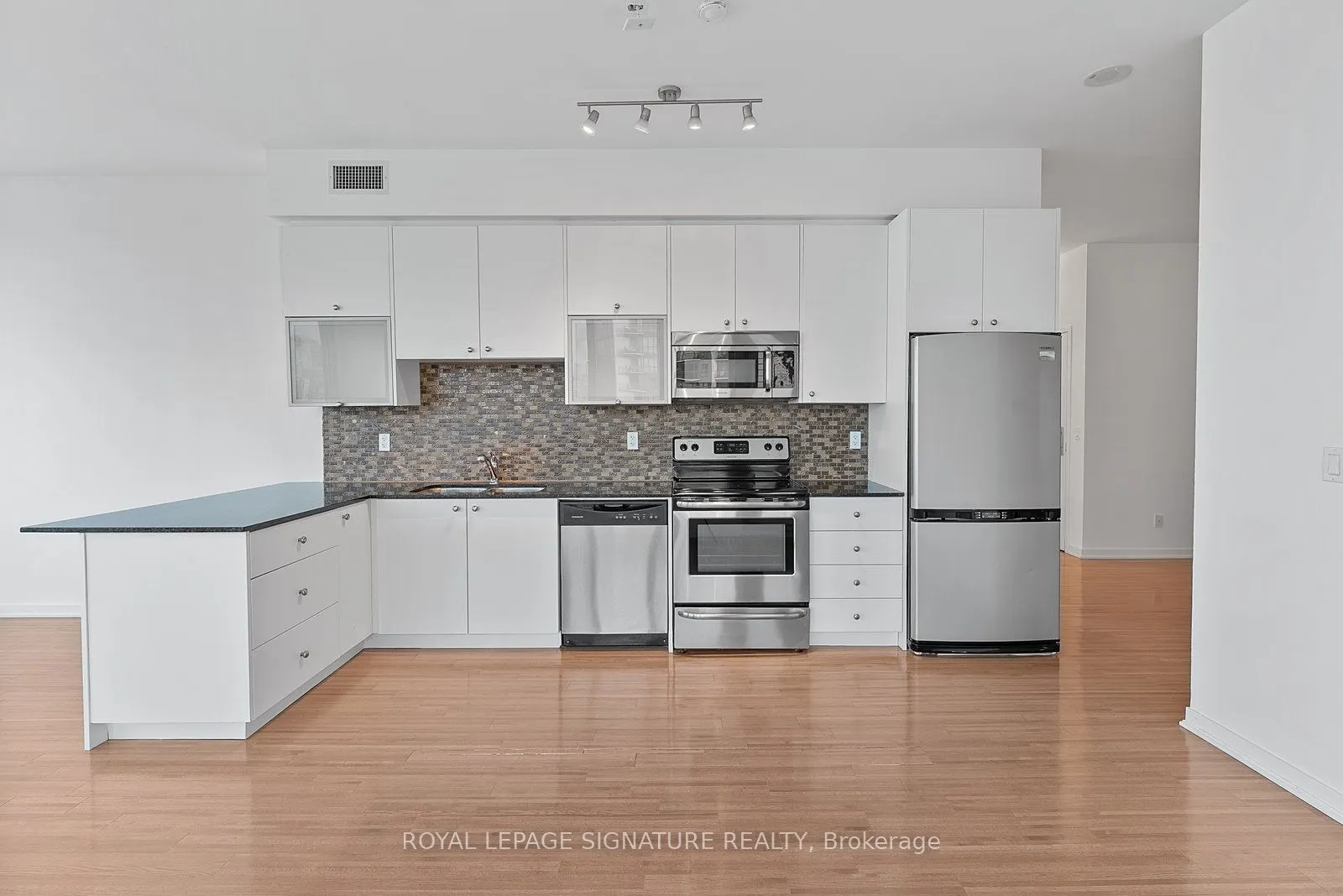 59 East Liberty Street, #2302