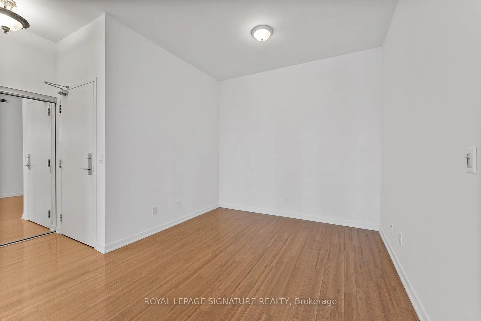 59 East Liberty Street, #2302
