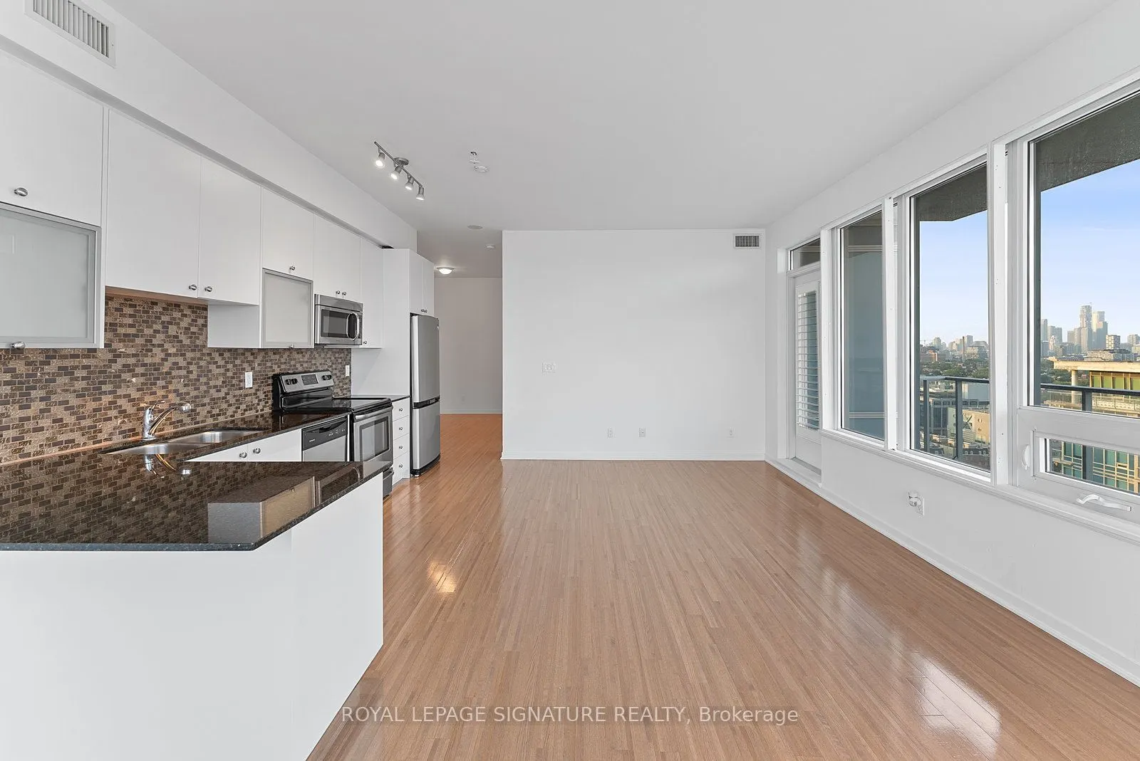 59 East Liberty Street, #2302