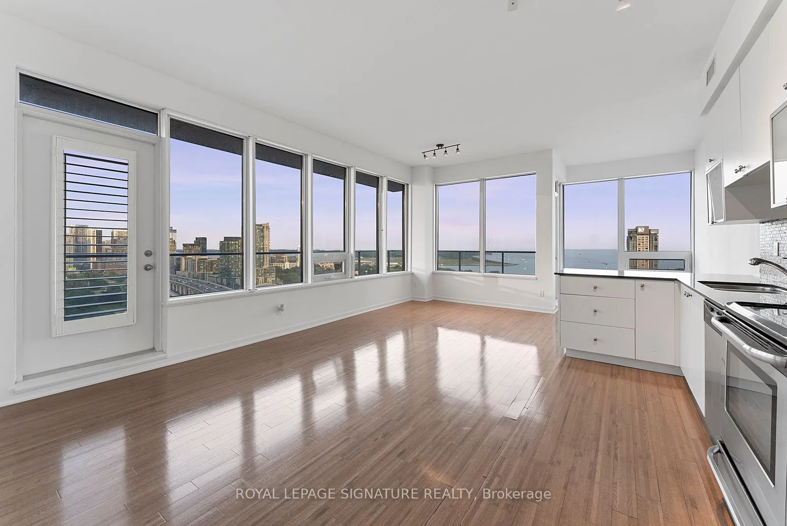 59 East Liberty Street, #2302