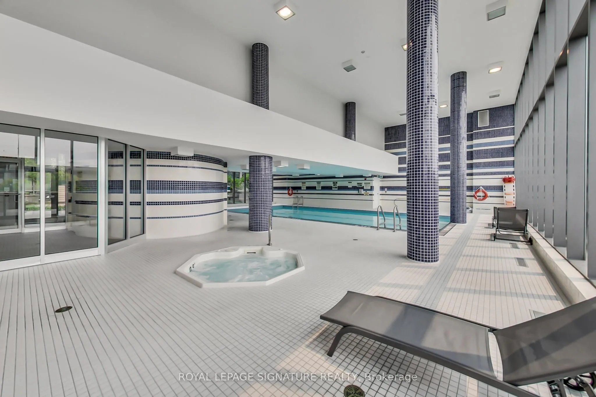 59 East Liberty Street, #2302