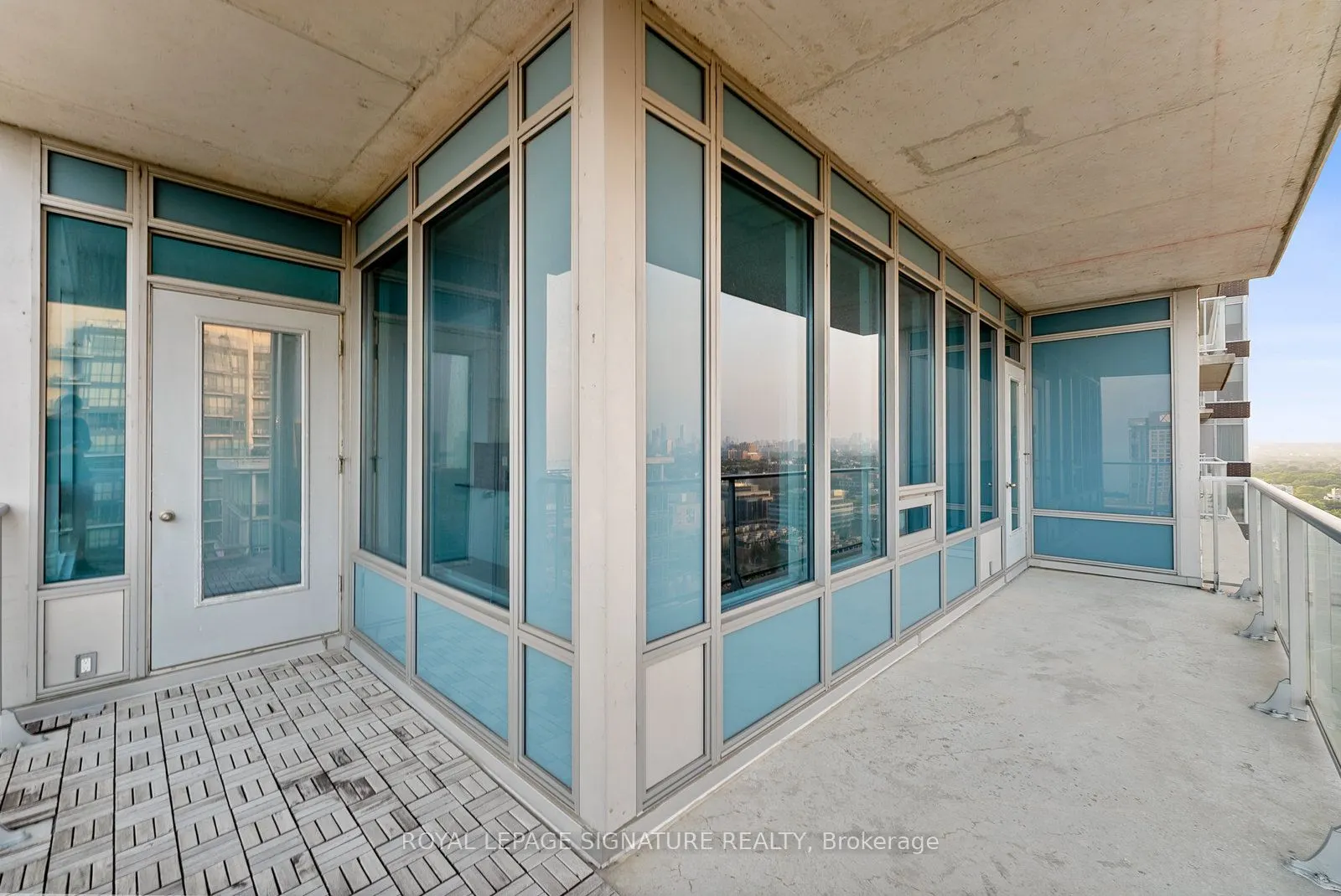 59 East Liberty Street, #2302