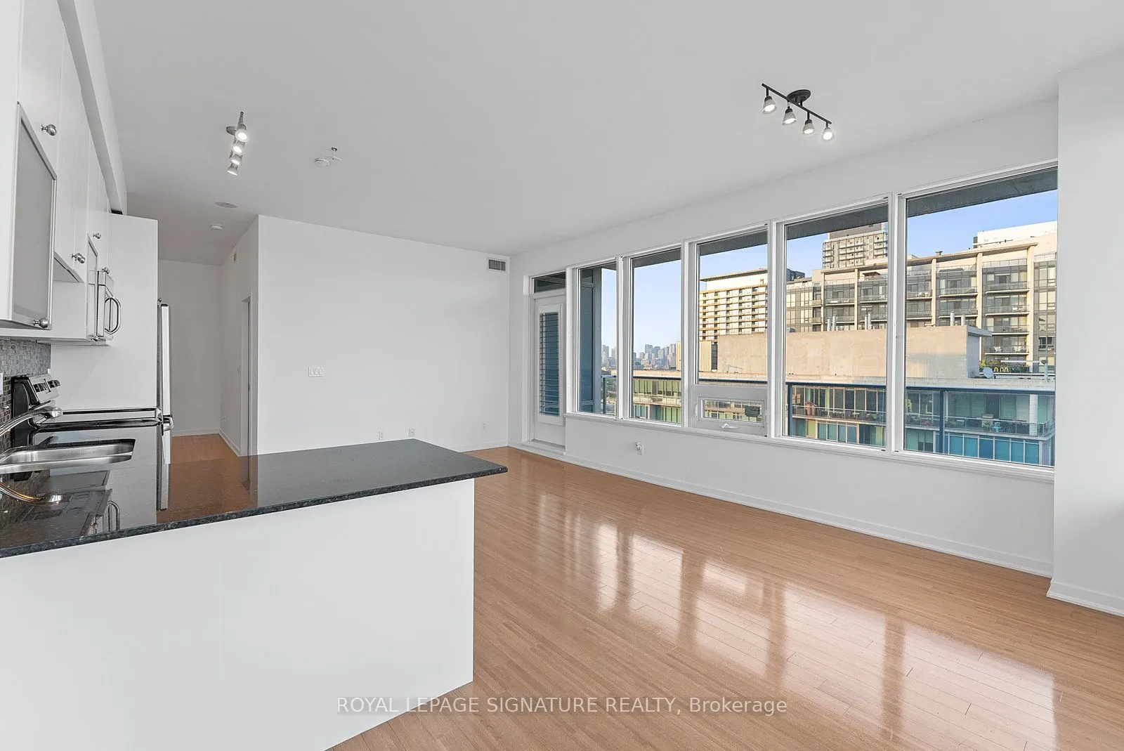 59 East Liberty Street, #2302