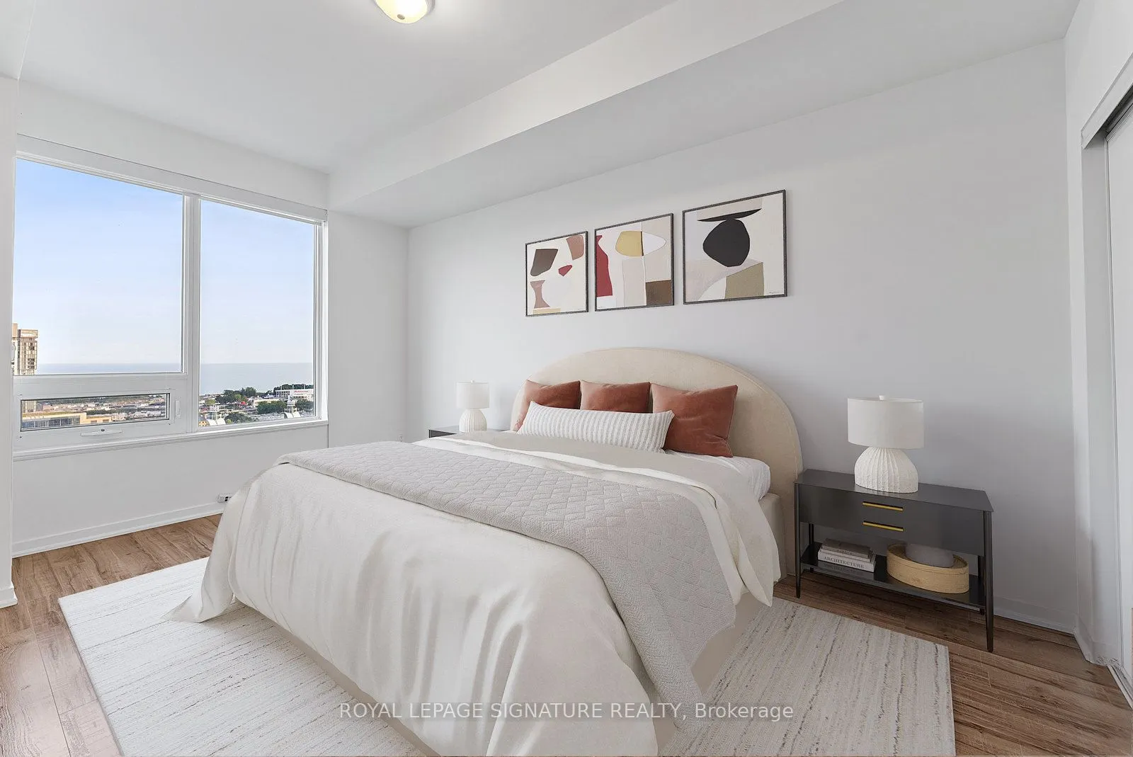 59 East Liberty Street, #2302