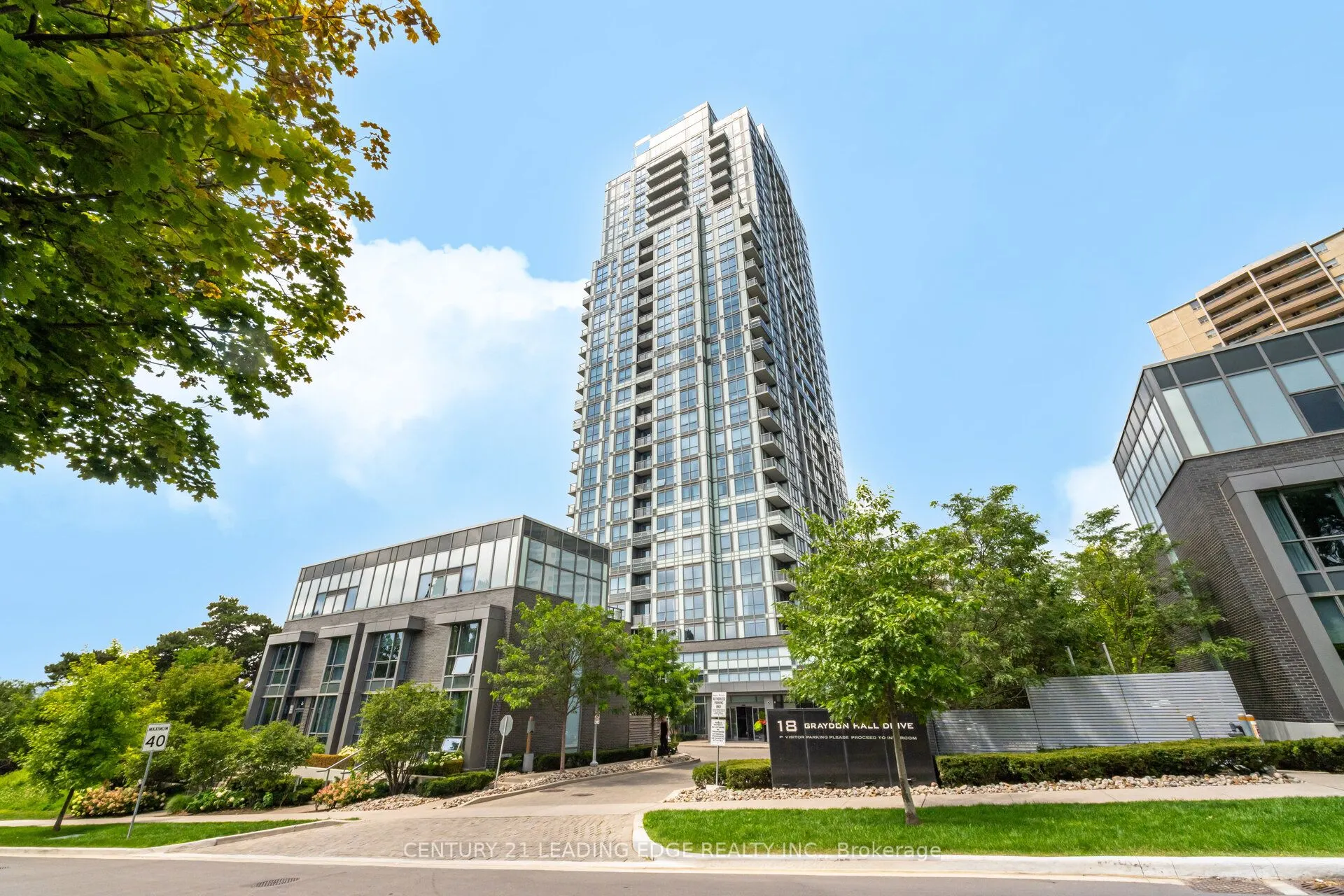 18 Graydon Hall Drive, #PH05