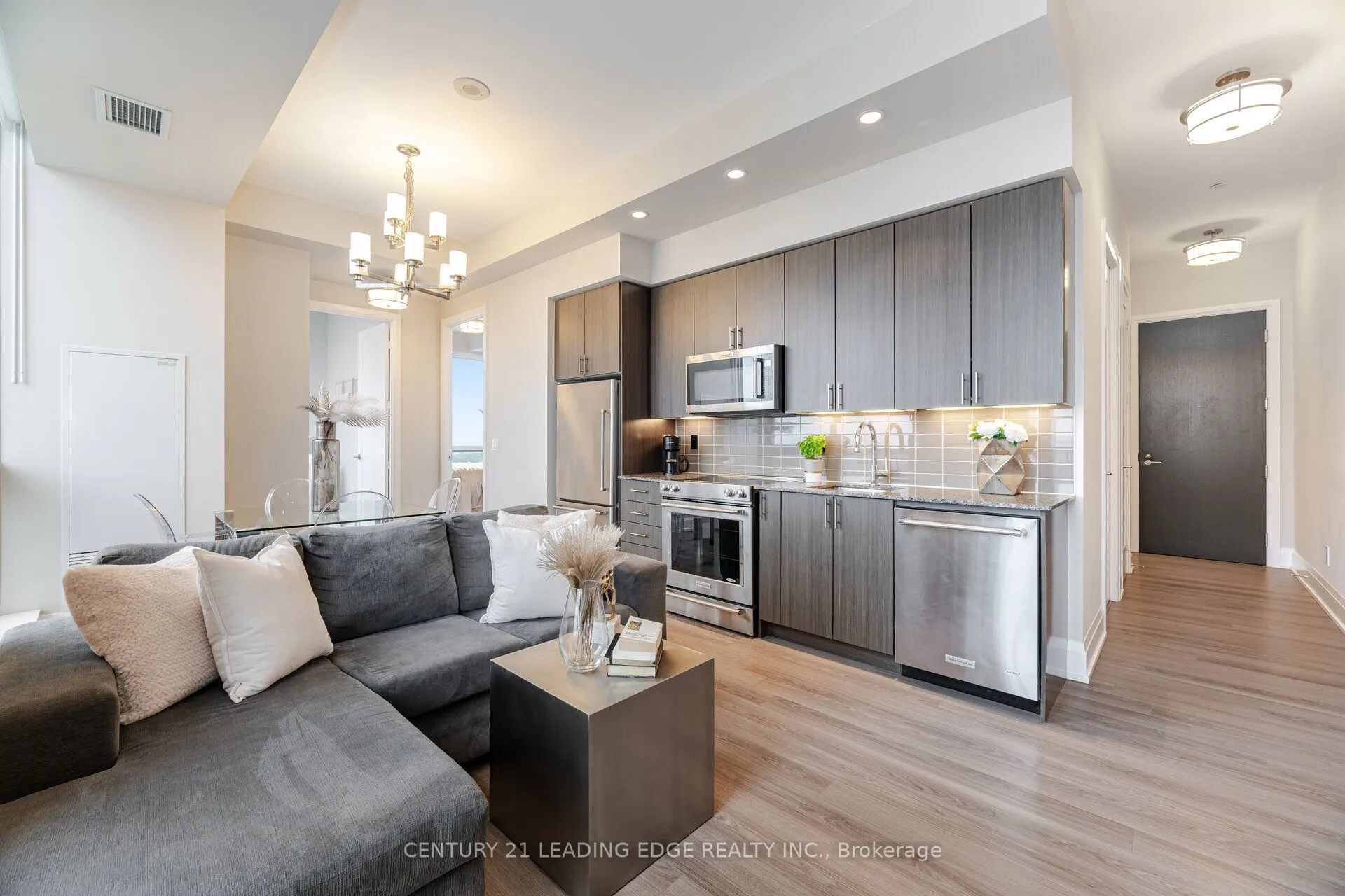 18 Graydon Hall Drive, #PH05