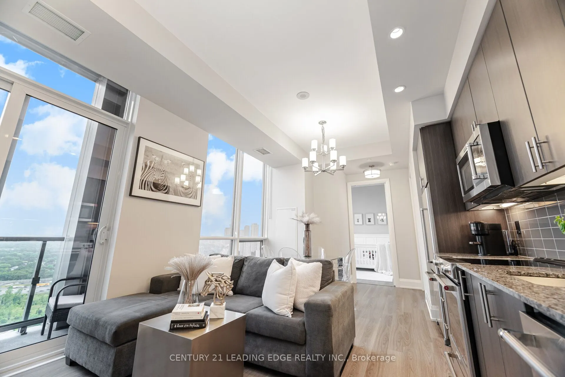 18 Graydon Hall Drive, #PH05
