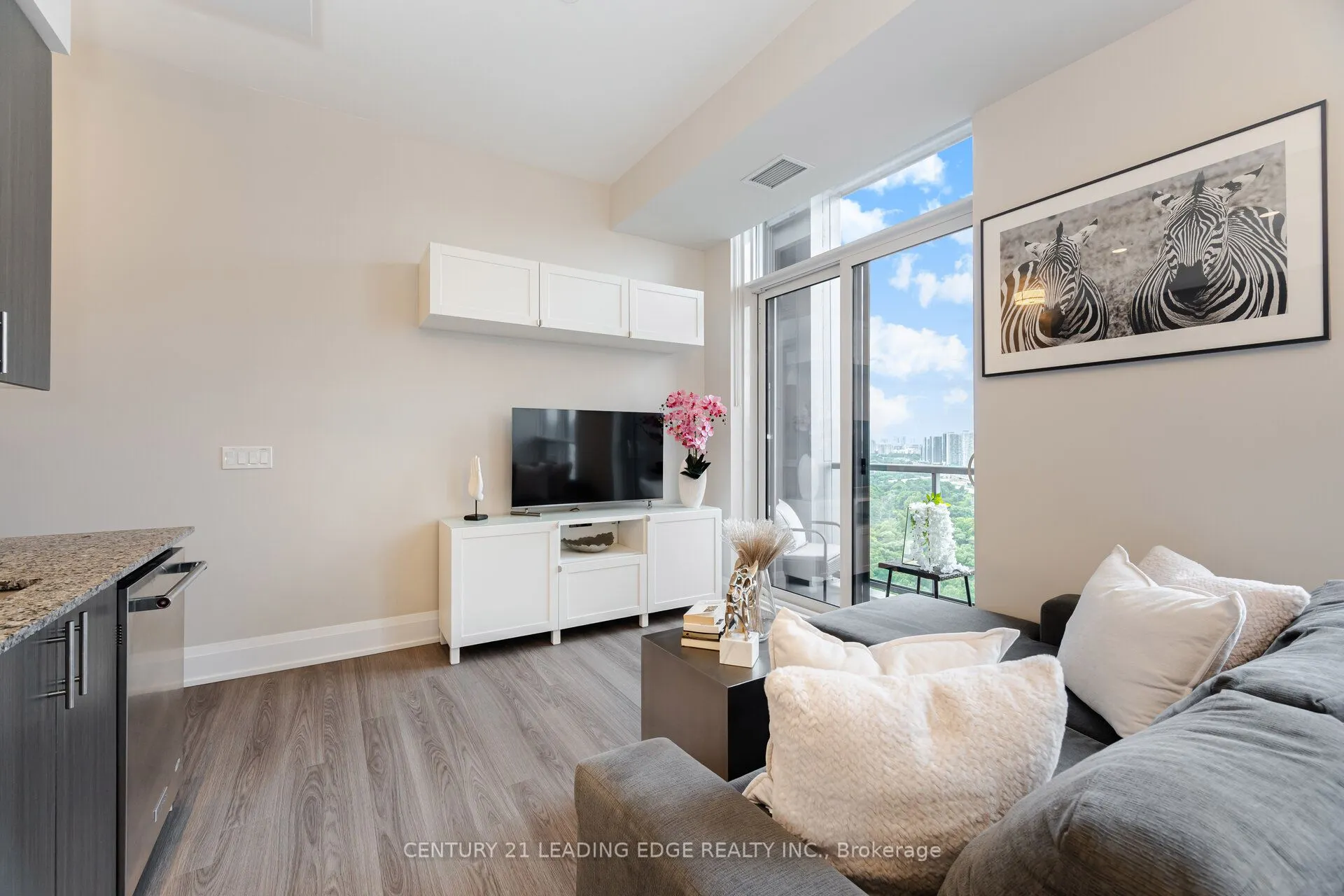 18 Graydon Hall Drive, #PH05