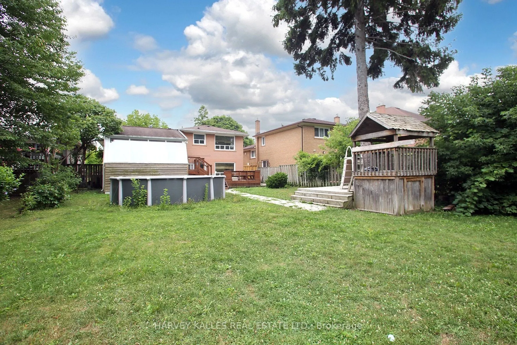 140 Wedgewood Drive