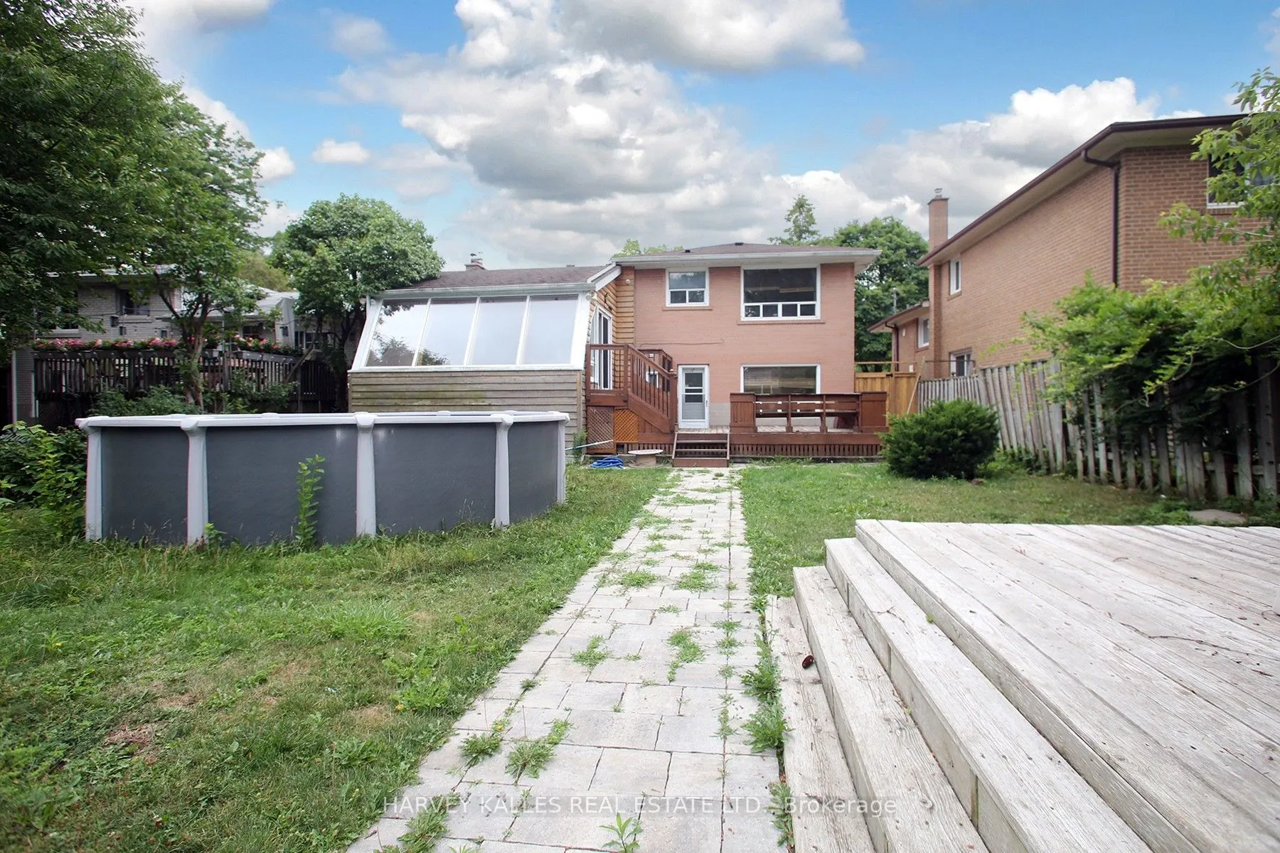 140 Wedgewood Drive