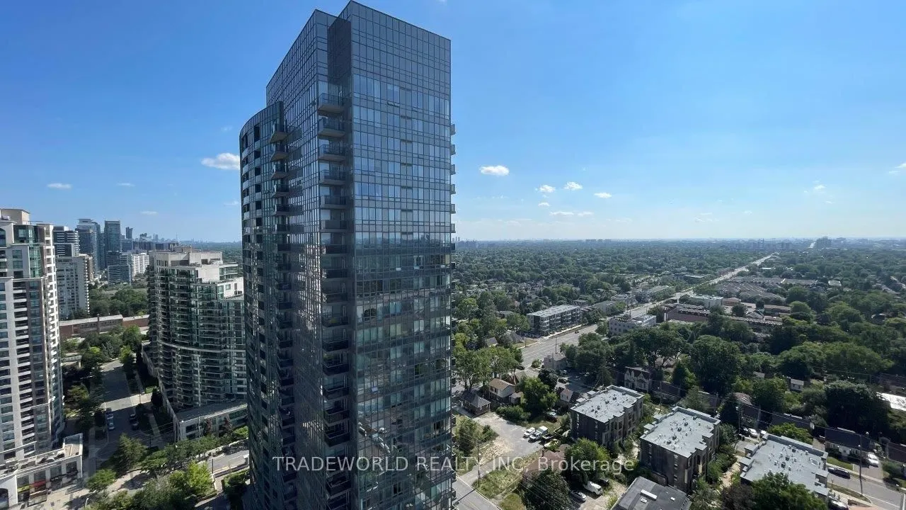 25 Greenview Avenue, #2526