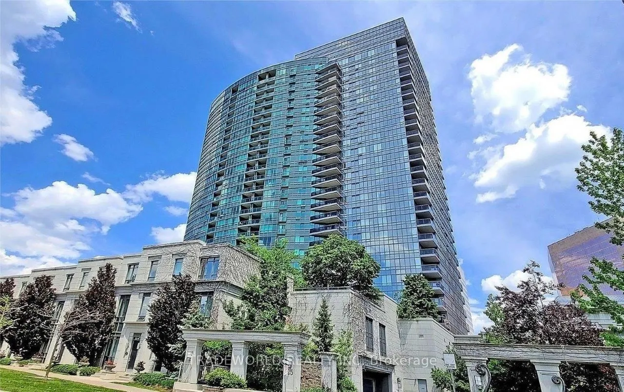 25 Greenview Avenue, #2526