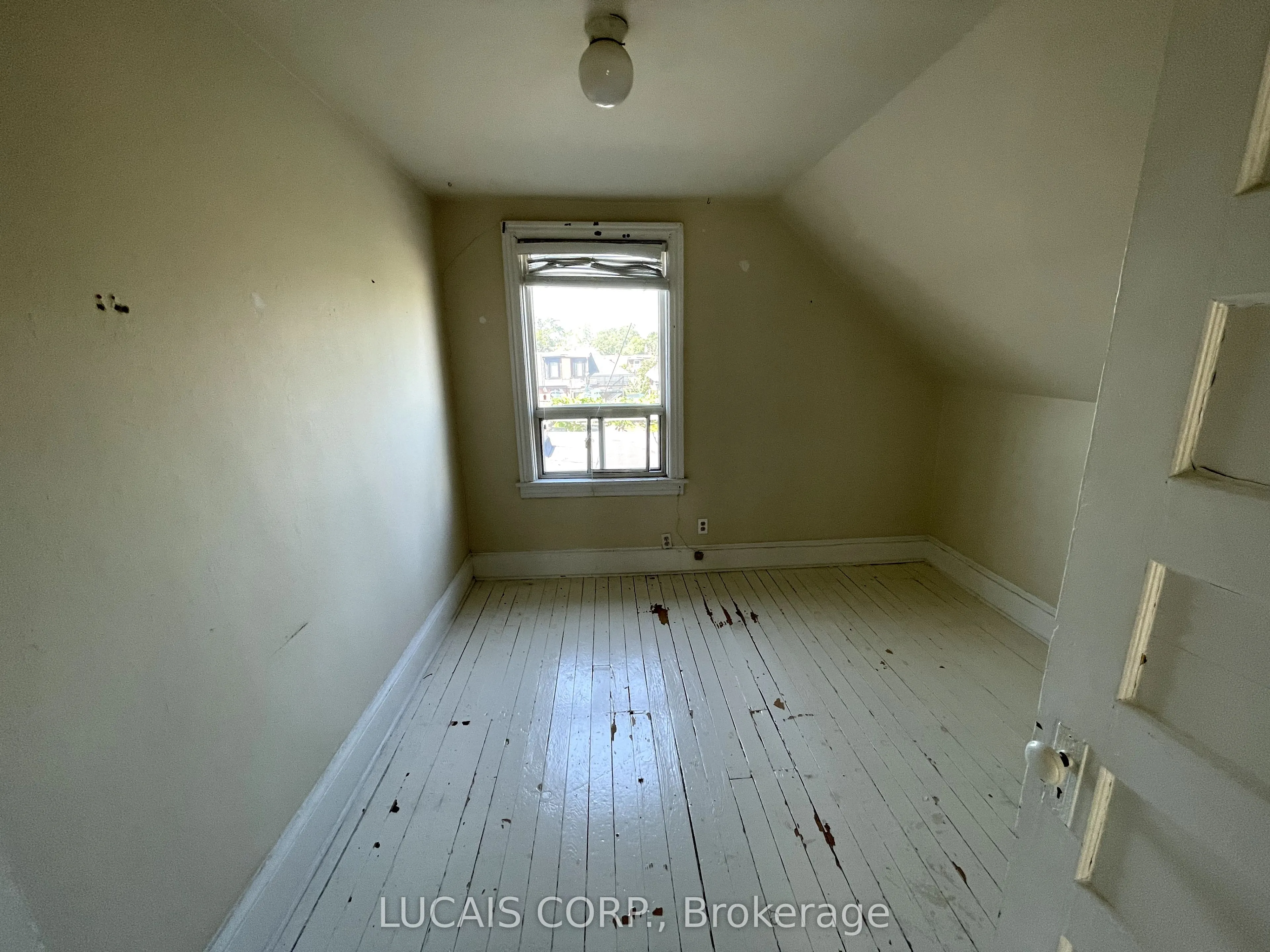 196 Beatrice Street