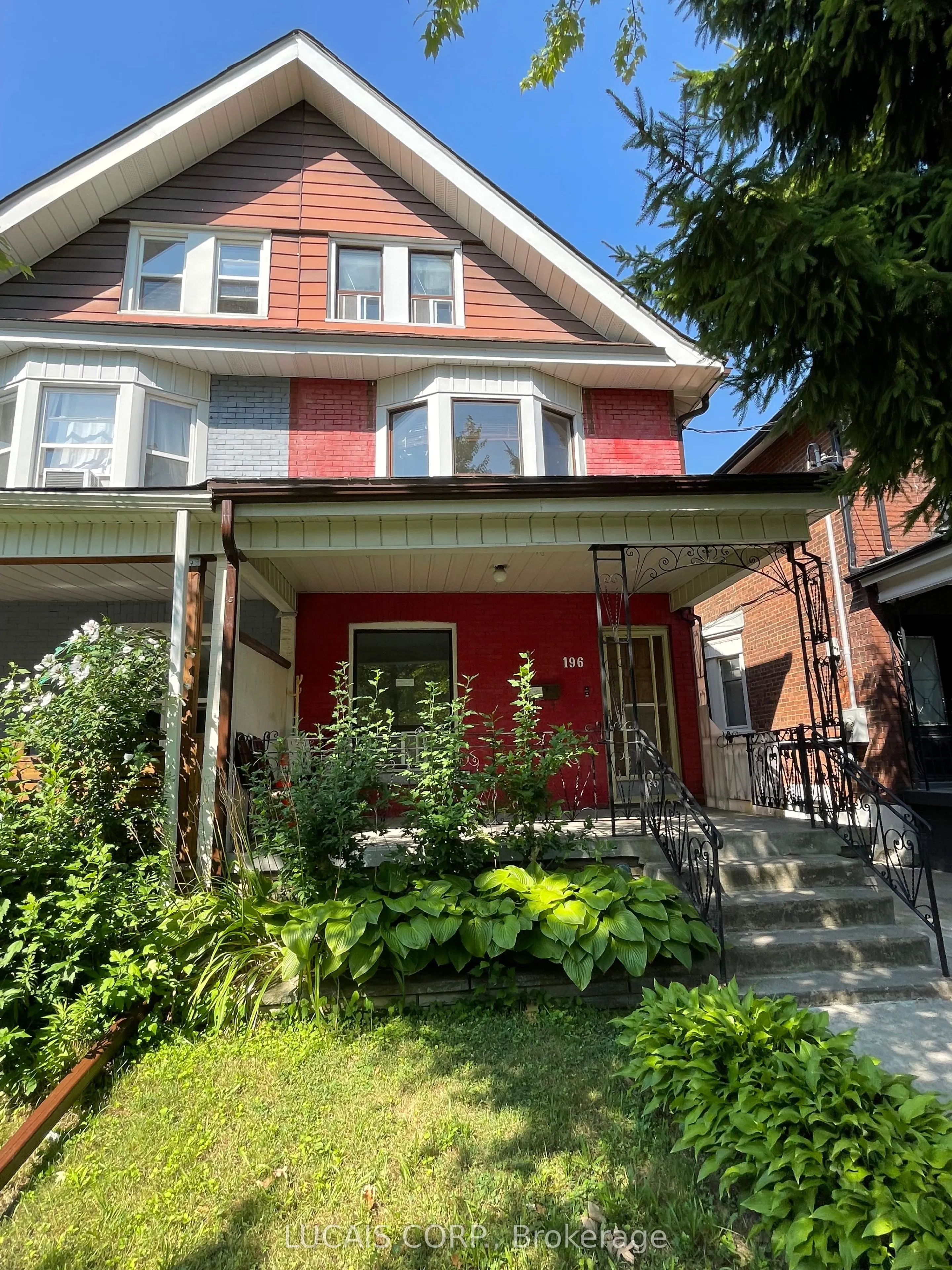 196 Beatrice Street