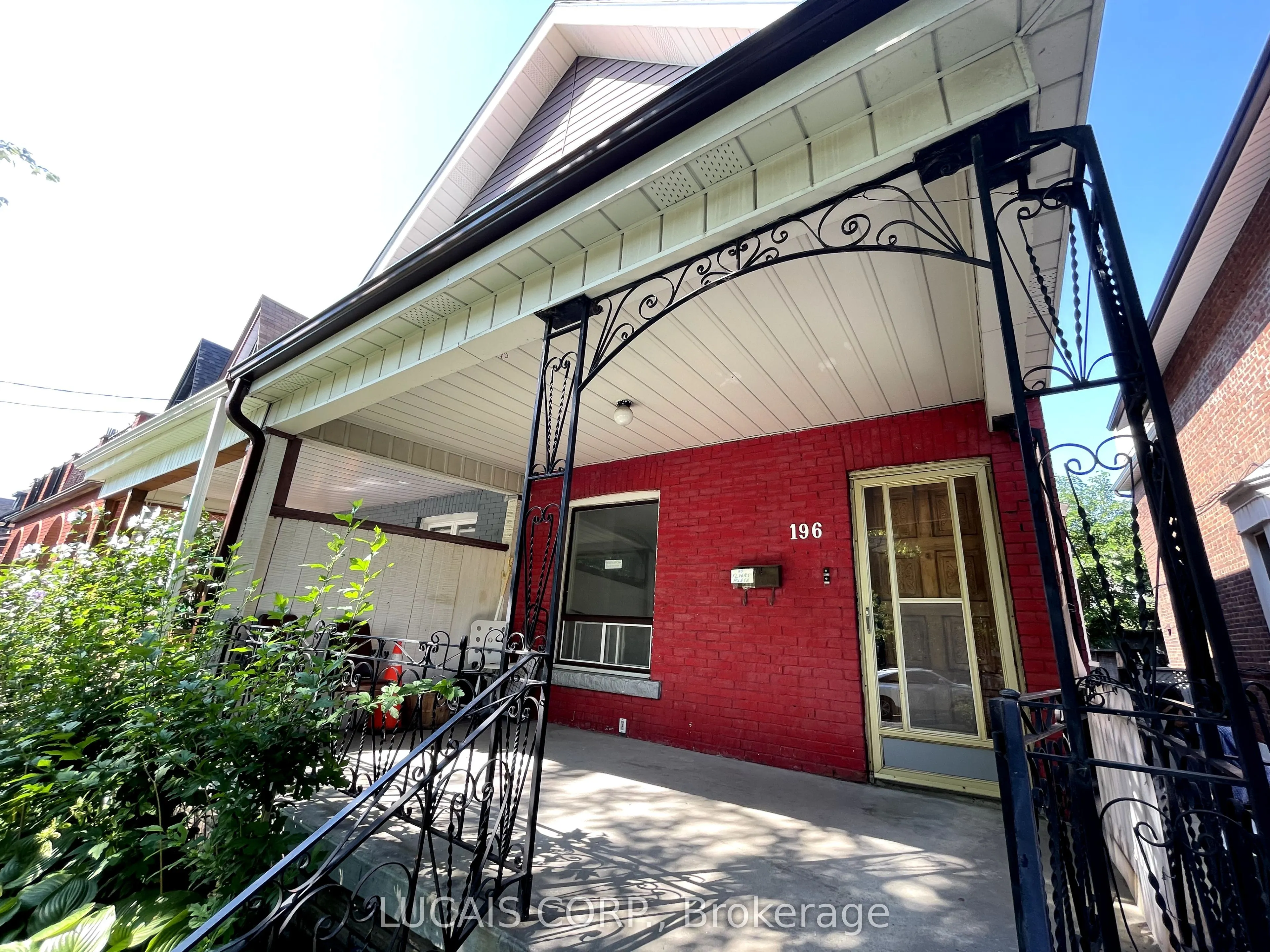 196 Beatrice Street