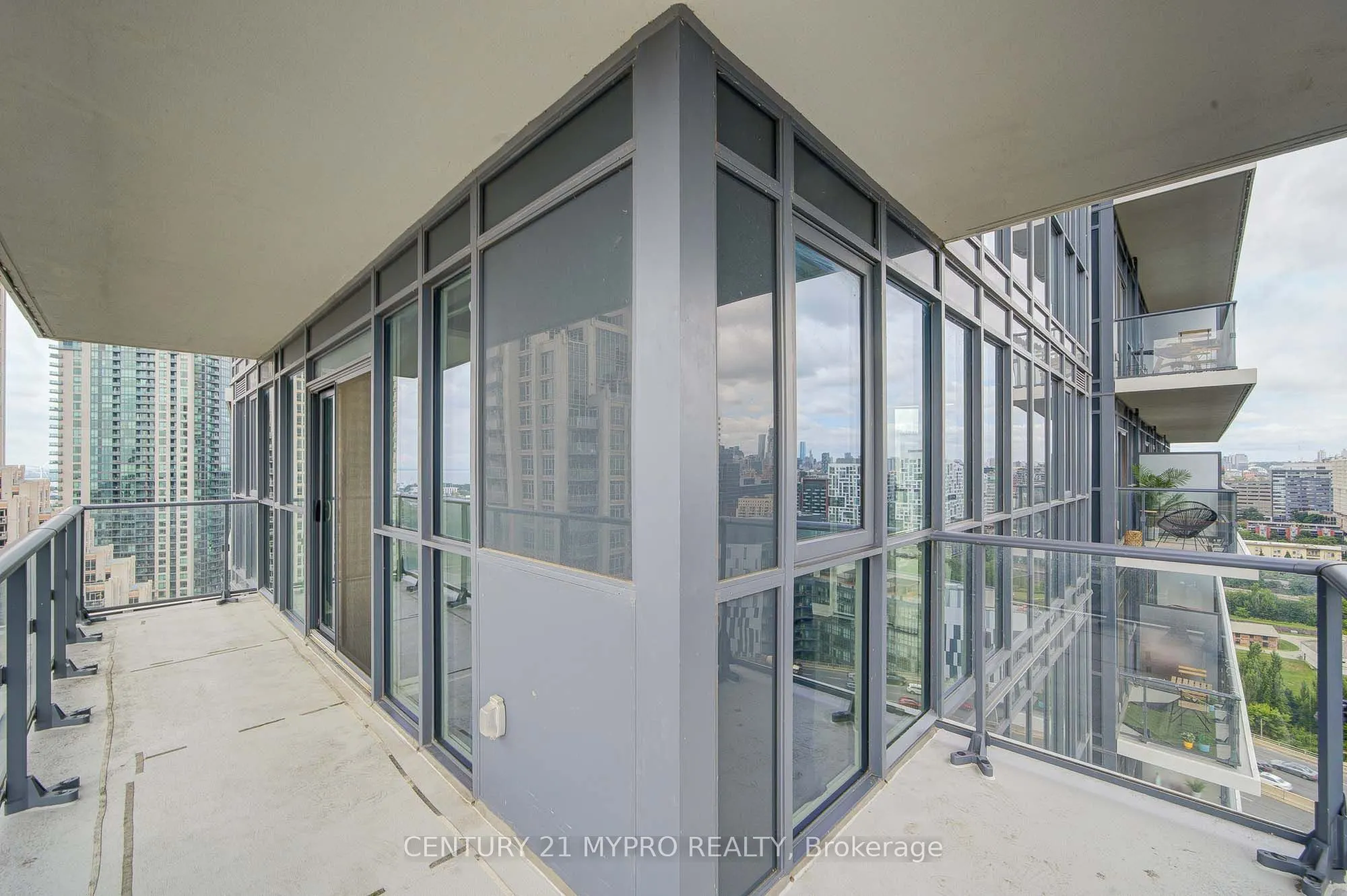 38 Iannuzzi Street, #2510
